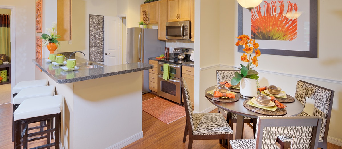 Kitchen at MAA Lake Mary luxury apartment homes in Orlando, FL