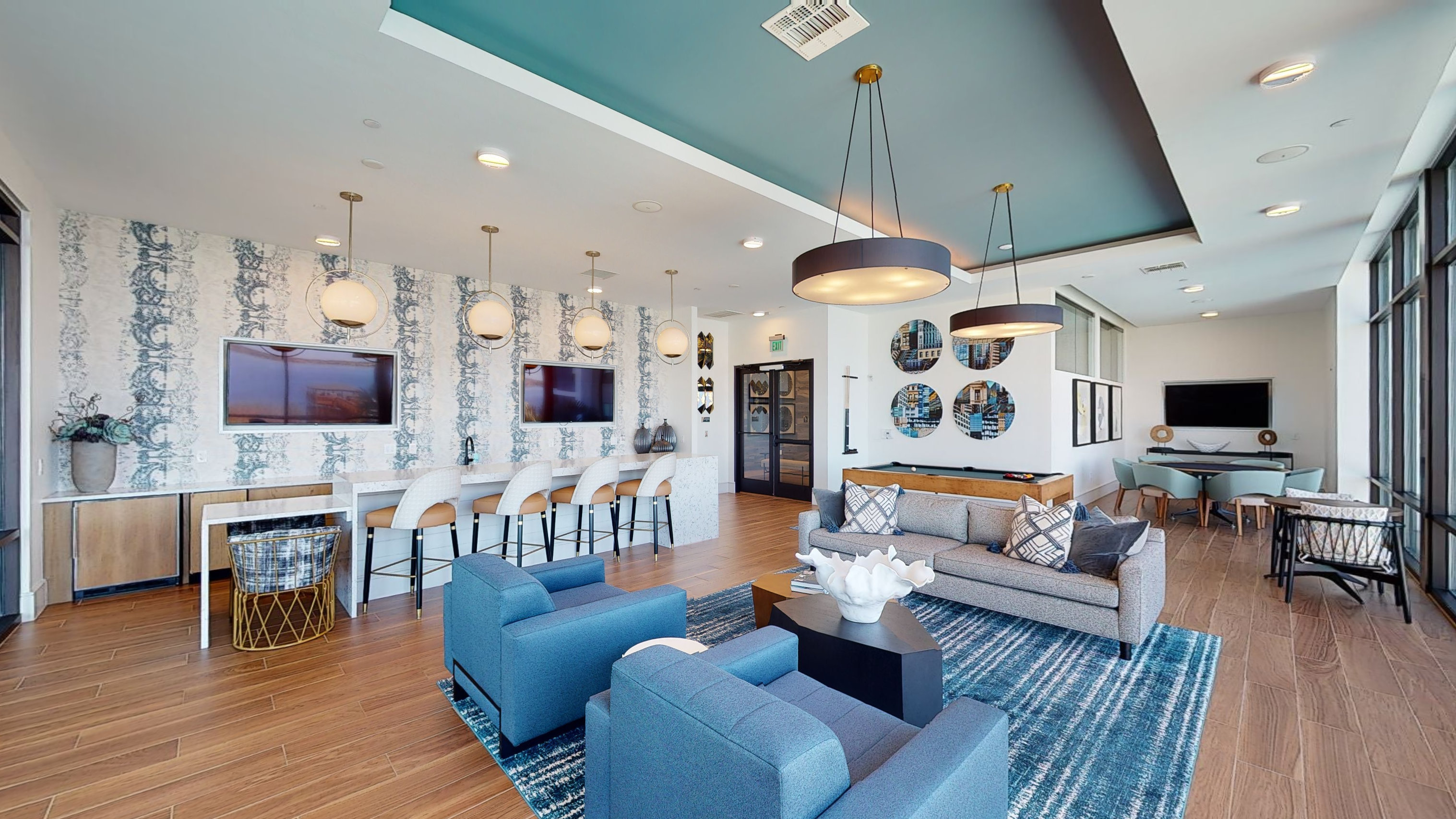 Clubroom and Tech Lounge