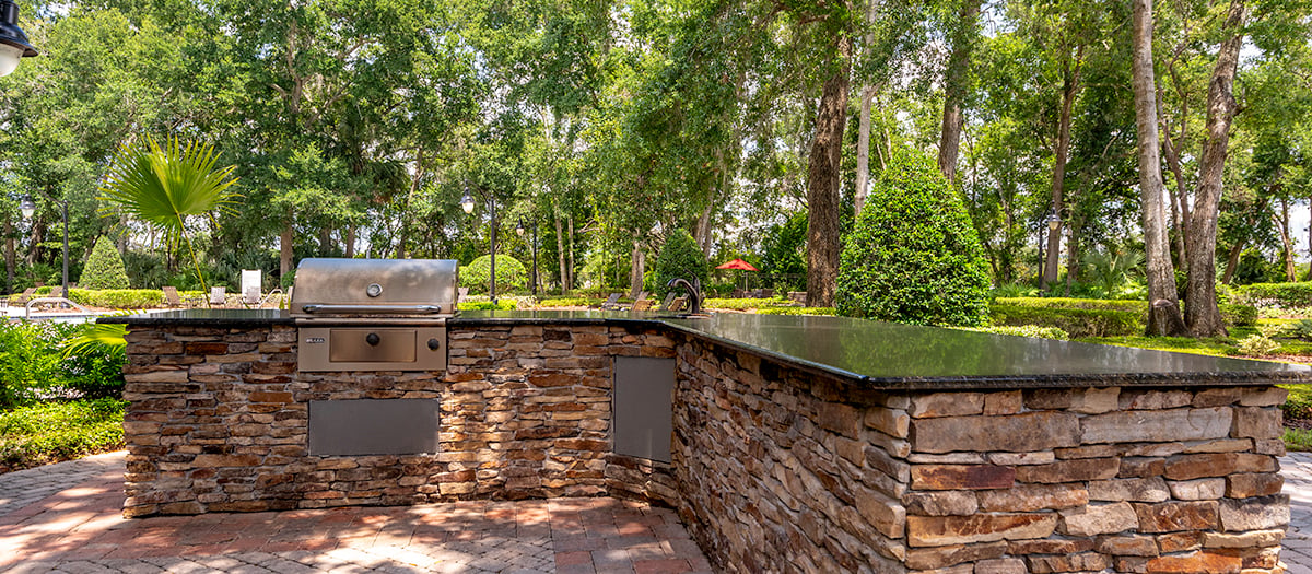 Grill at MAA Town Park luxury apartment homes in Lake Mary, FL