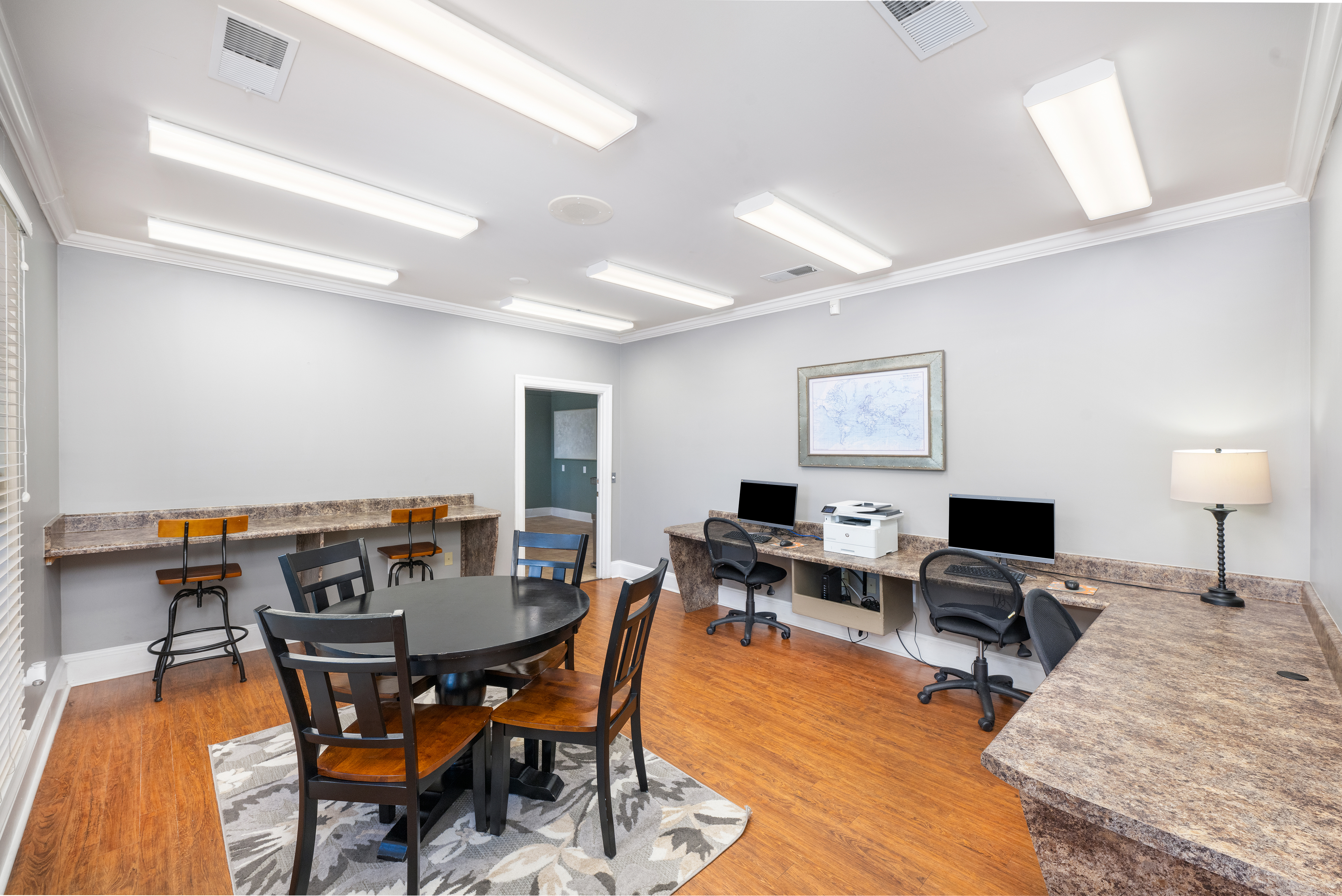 Biz center at MAA Southwood luxury apartment homes in Tallahassee, FL