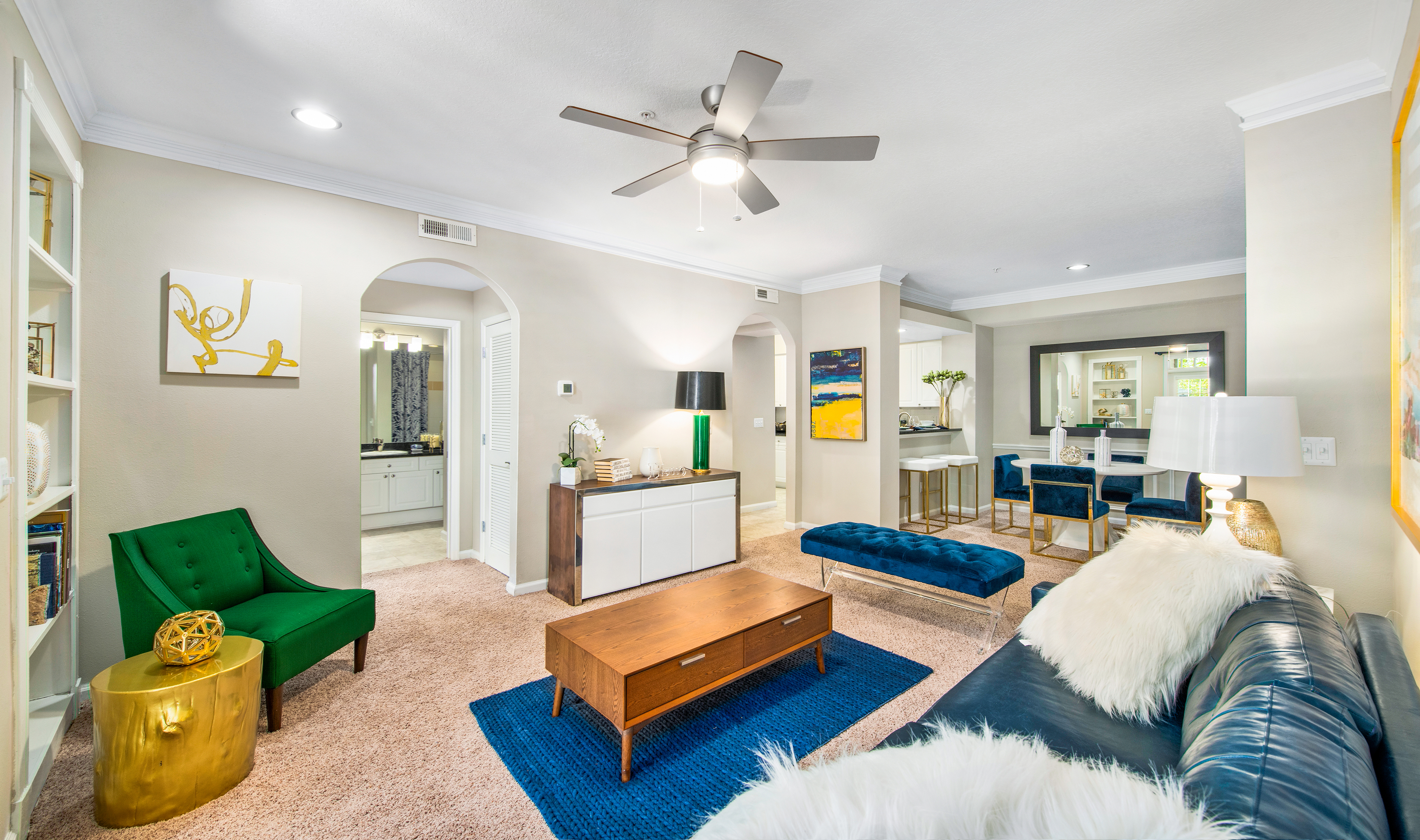 Living Room at MAA Bay View luxury apartment homes in Tampa, FL