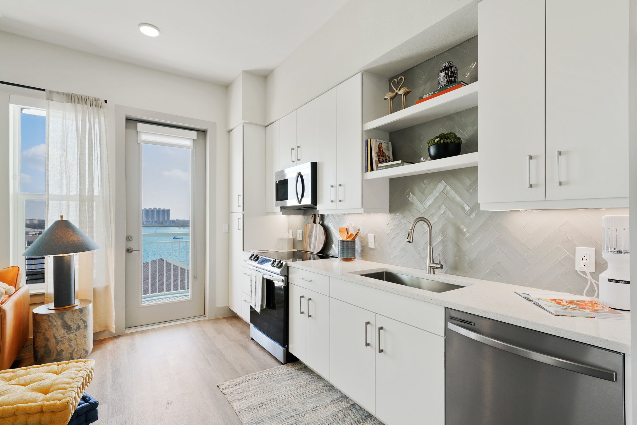 Kitchen at MAA Breakwater luxury apartment homes in Tampa, FL