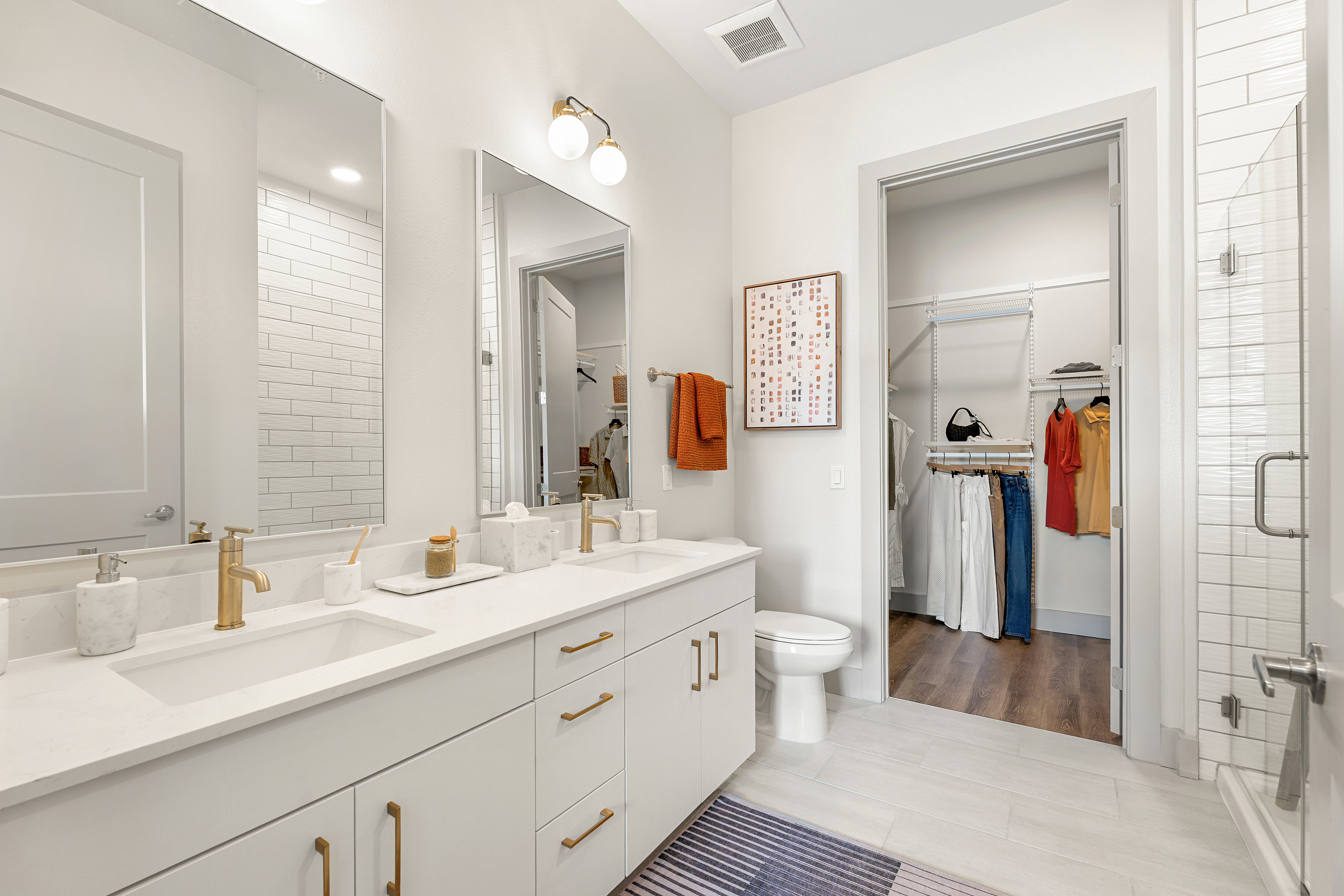 Bathroom at MAA Breakwater luxury apartment homes in Tampa, FL