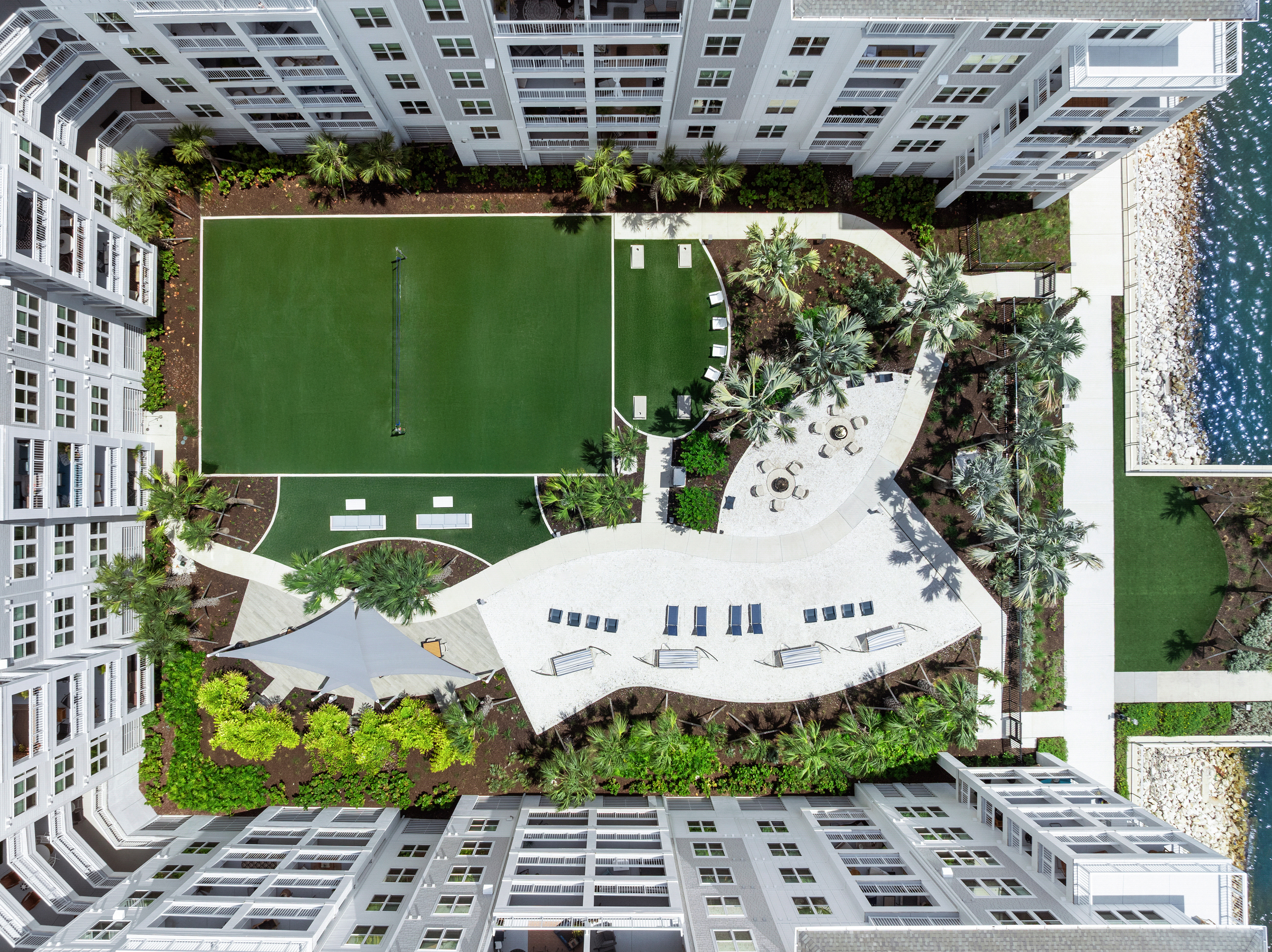 Aerial at MAA Breakwater luxury apartment homes in Tampa, FL