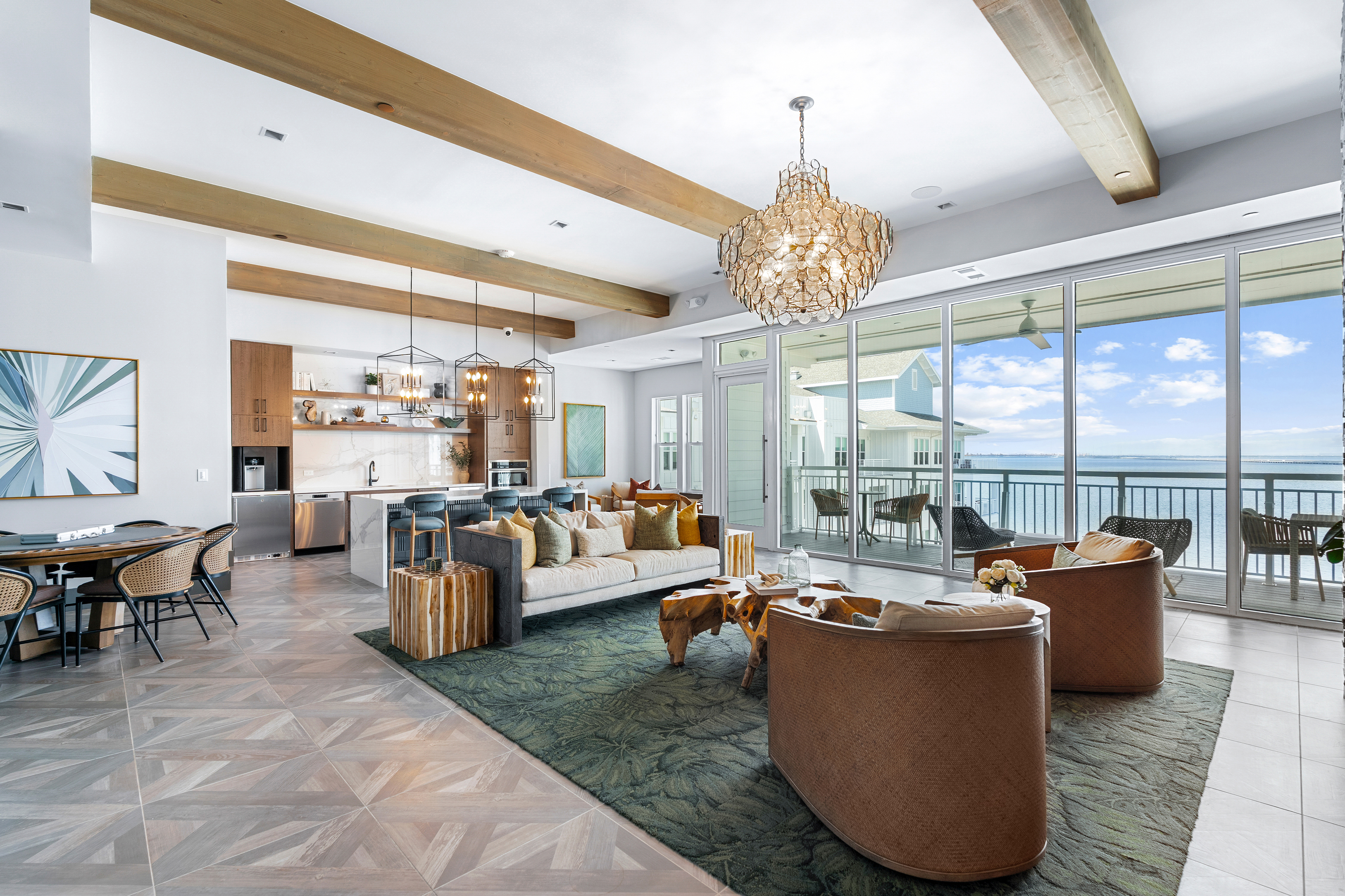 Rooftop lounge at MAA Breakwater luxury apartment homes in Tampa, FL