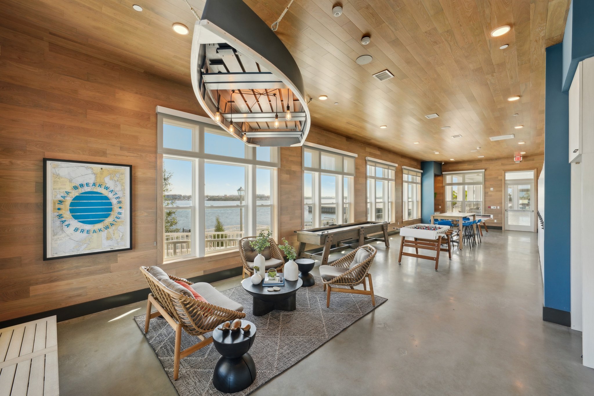 Clubhouse at MAA Breakwater luxury apartment homes in Tampa, FL