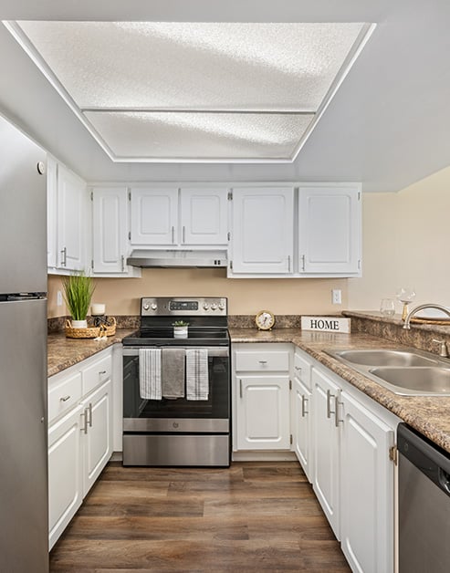Kitchen at MAA Carrollwood