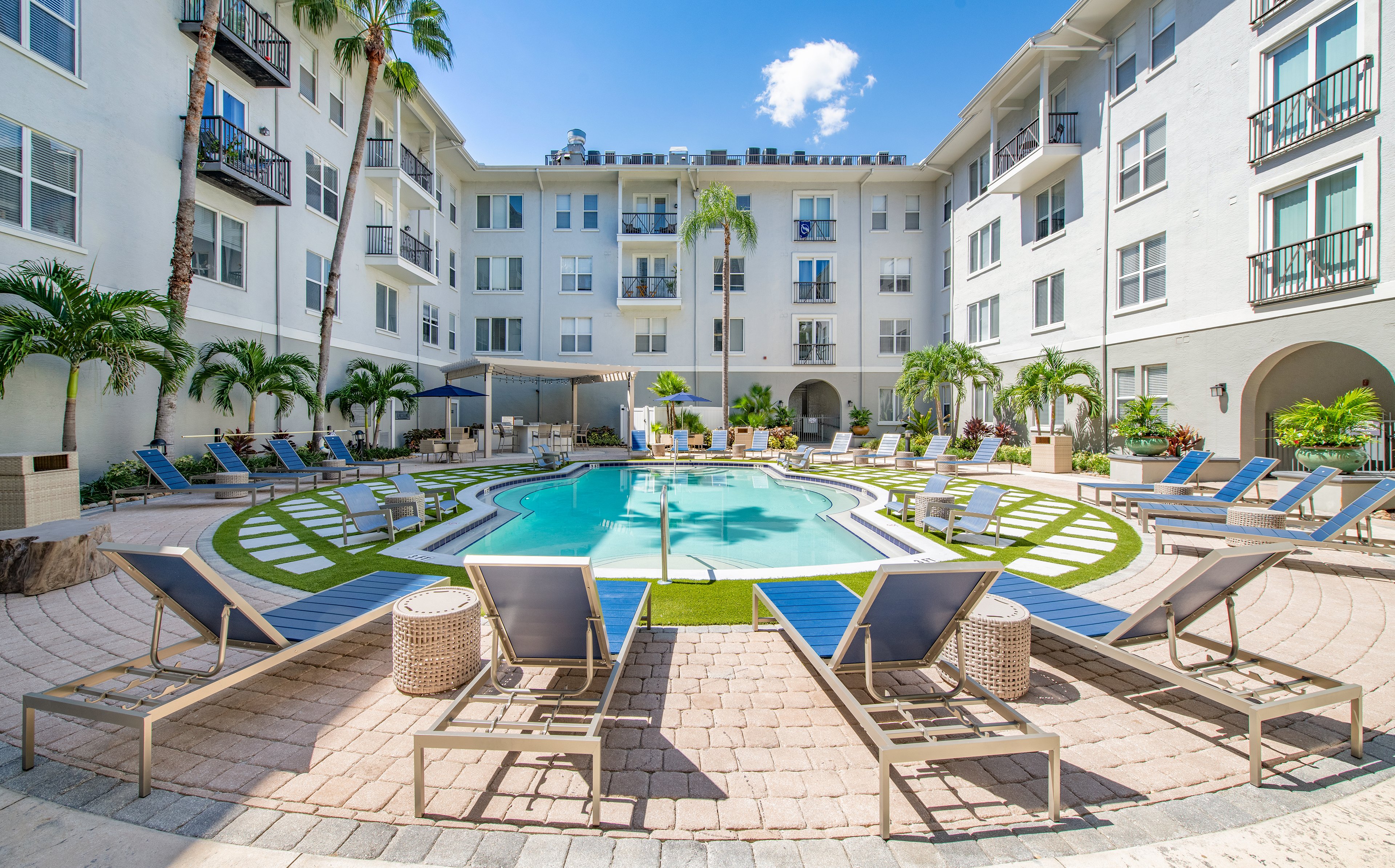 Pool at MAA Harbour Island in Tampa, FL