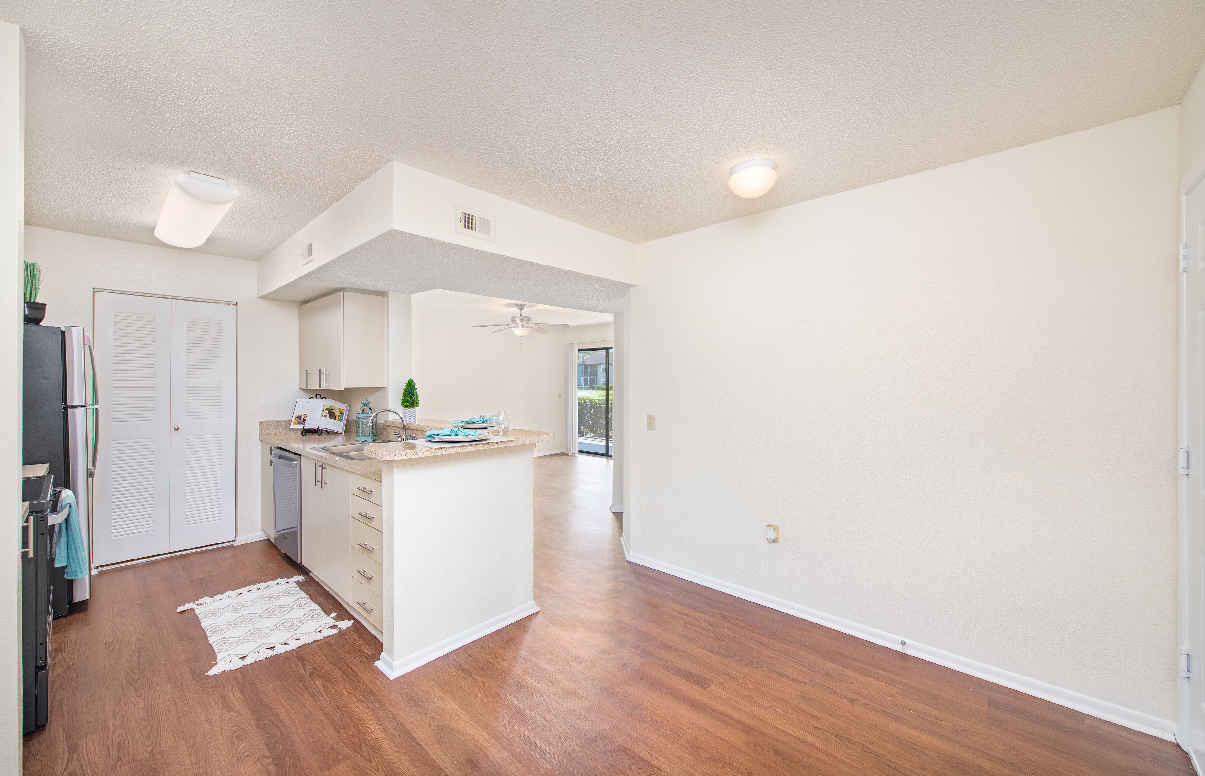 Kitchen at MAA Indio Point luxury apartments homes in Brandon, FL
