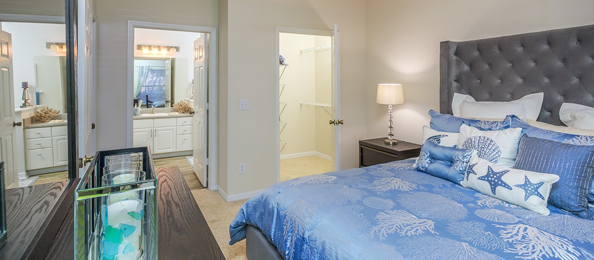 Bedroom at MAA Rocky Point luxury apartment homes in Tampa, FL