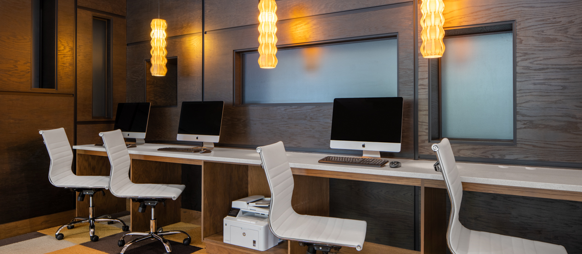 Business Center at MAA SoHo Square luxury apartment homes in Tampa, FL