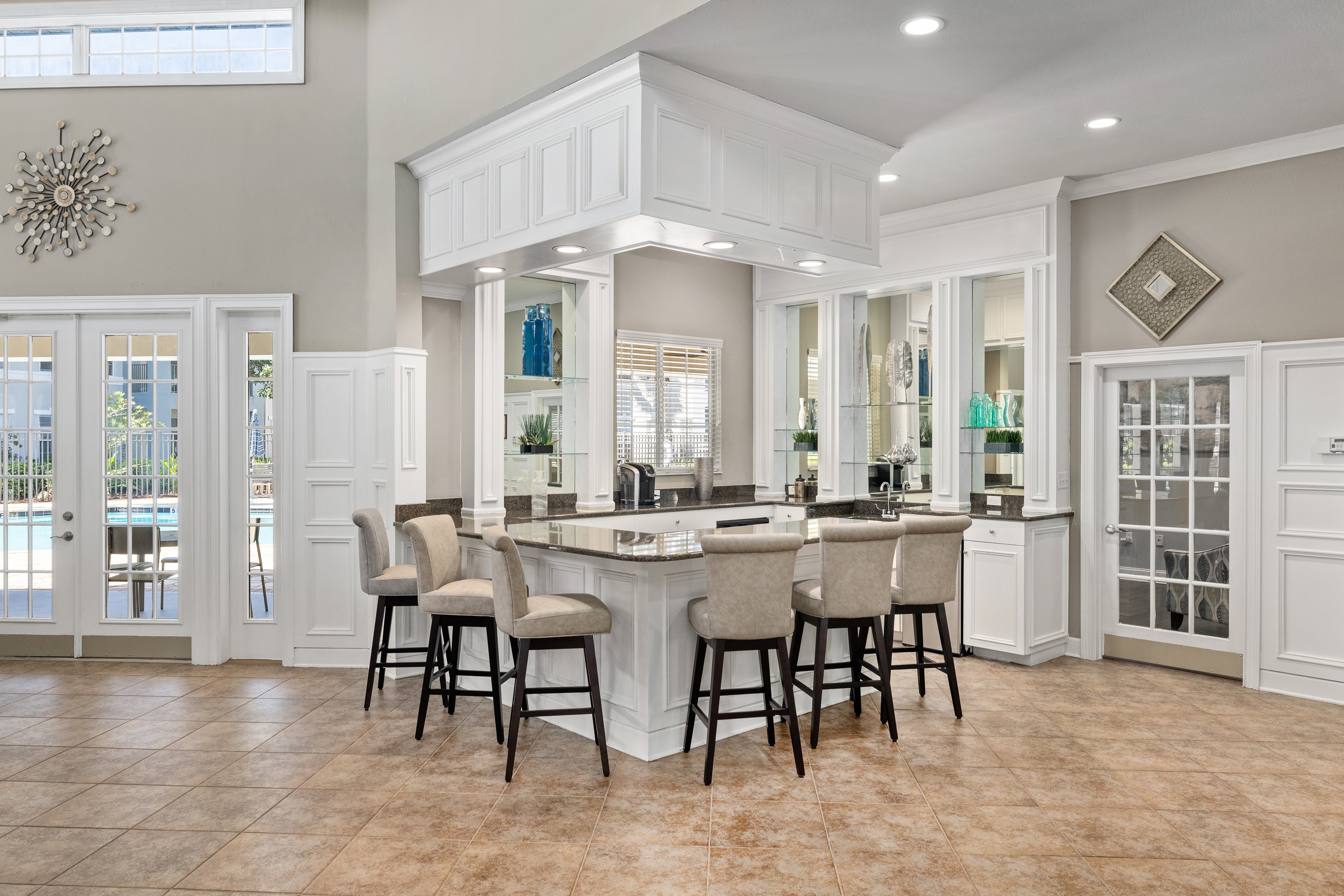 Lounge at MAA Tampa Oaks luxury apartment homes in Tampa, FL