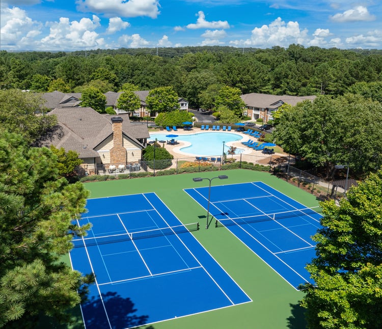 Tennis at MAA Berkeley Lake luxury apartment homes in Duluth, GA