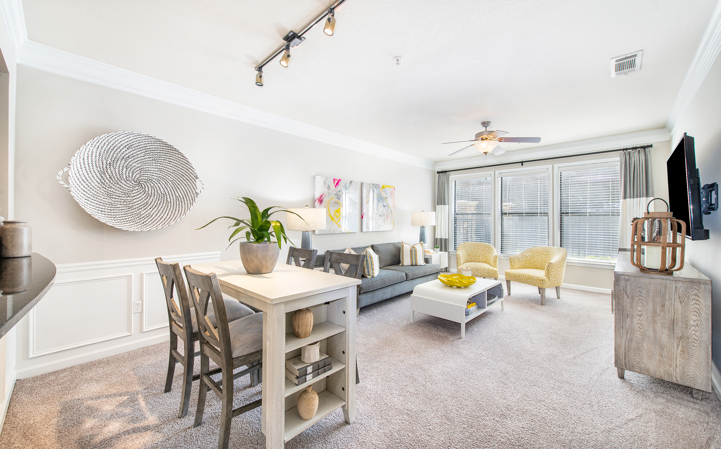 Dining and living area at MAA Brookwood luxury apartment homes in Atlanta, GA