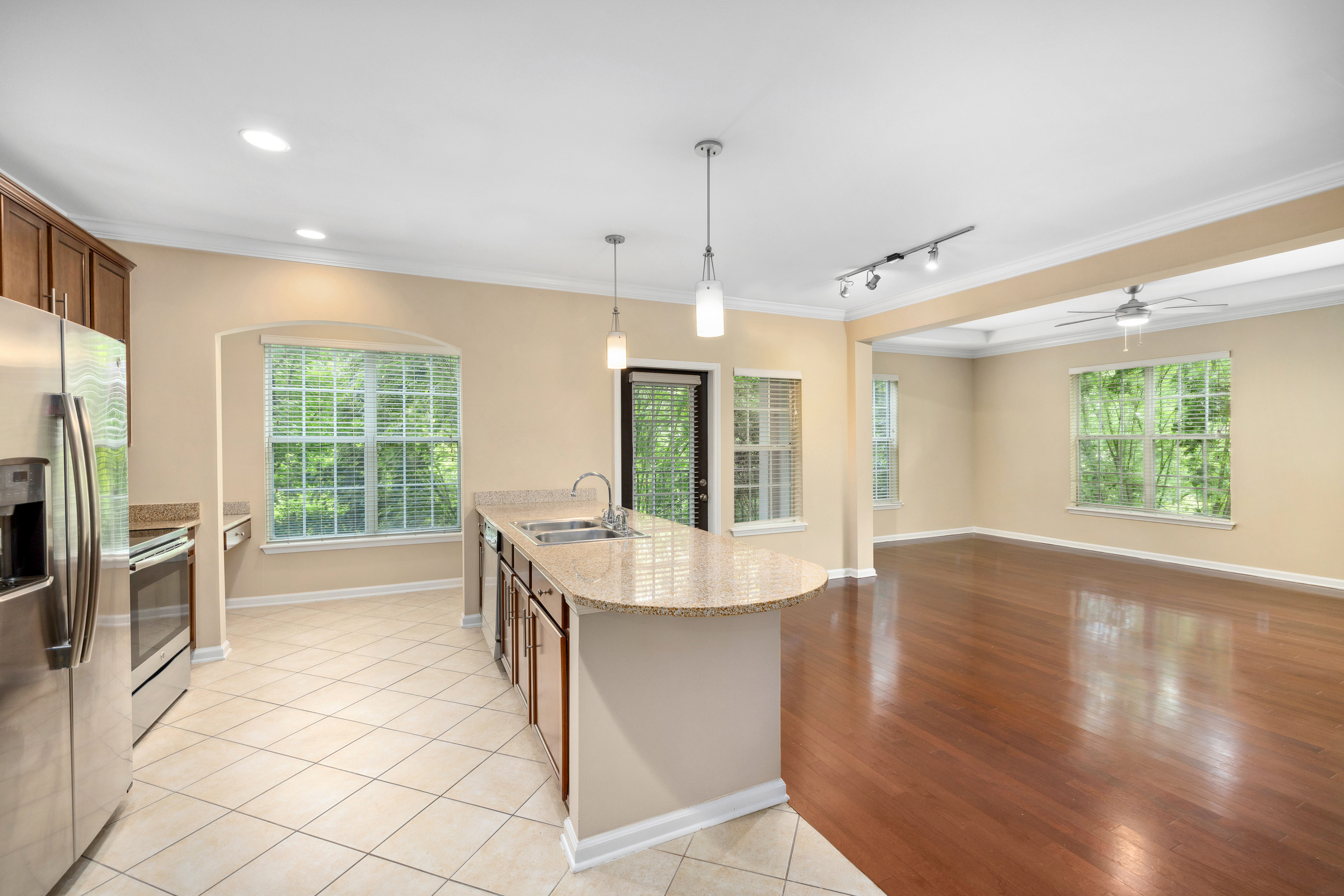 Living room at MAA Lenox luxury apartment homes in Atlanta, GA