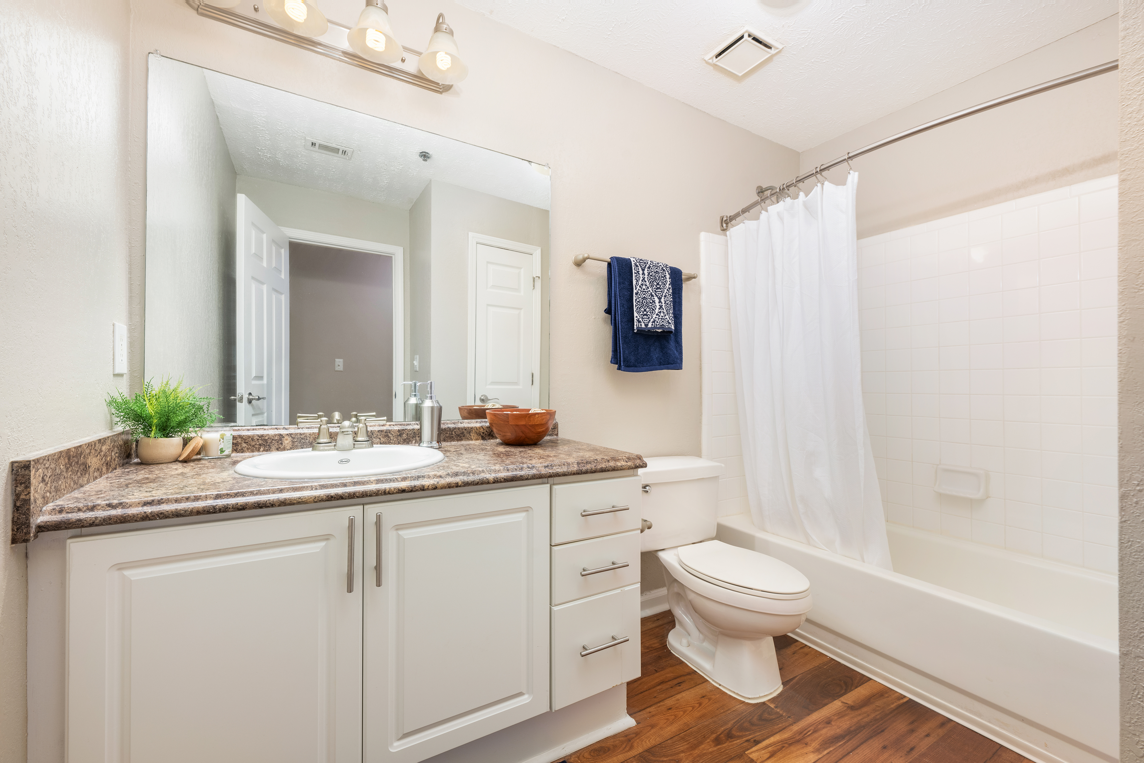 Bathroom at MAA Mount Vernon luxury apartment homes in Dunwoody, GA
