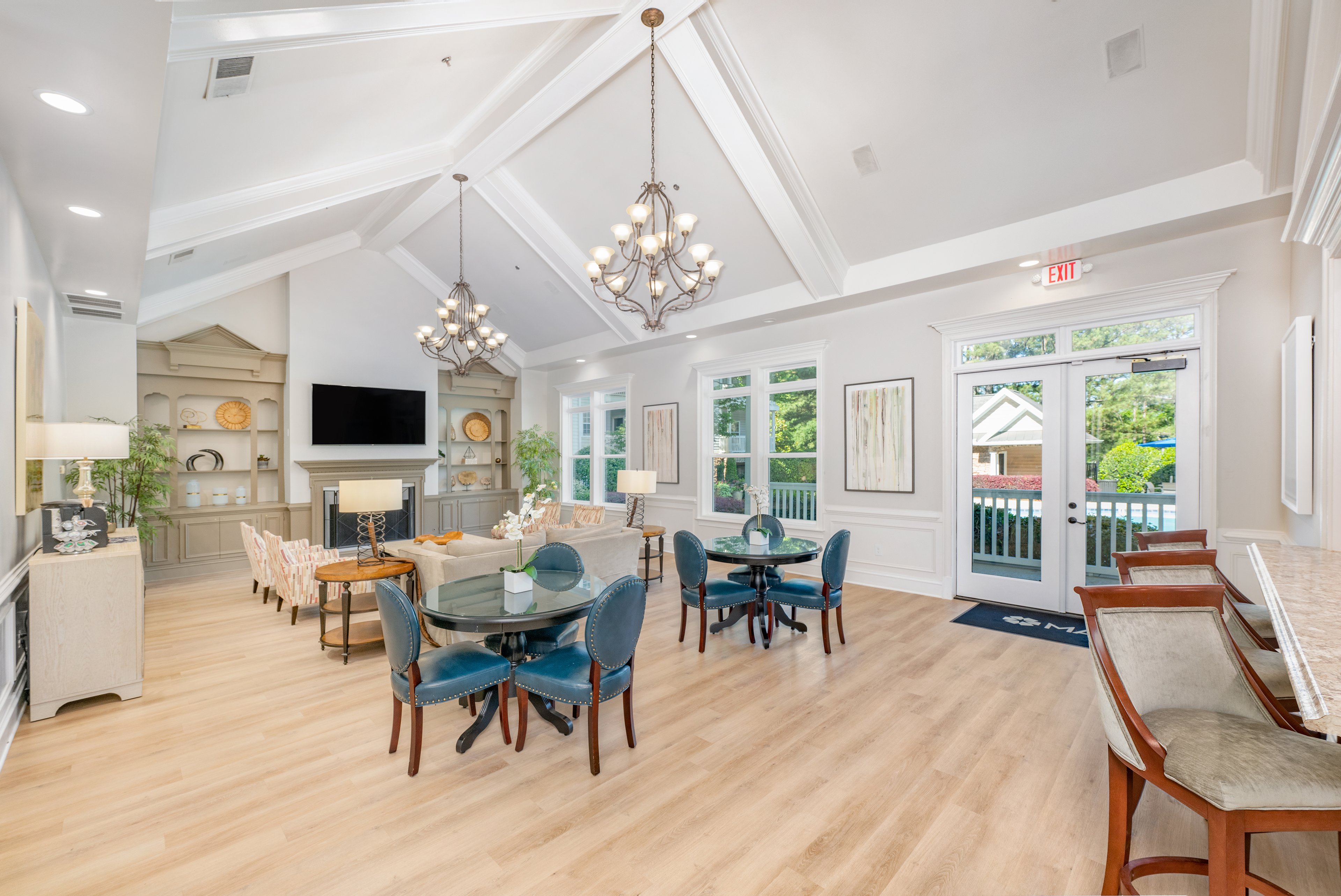 Clubhouse at MAA Mount Vernon luxury apartment homes in Dunwoody, GA