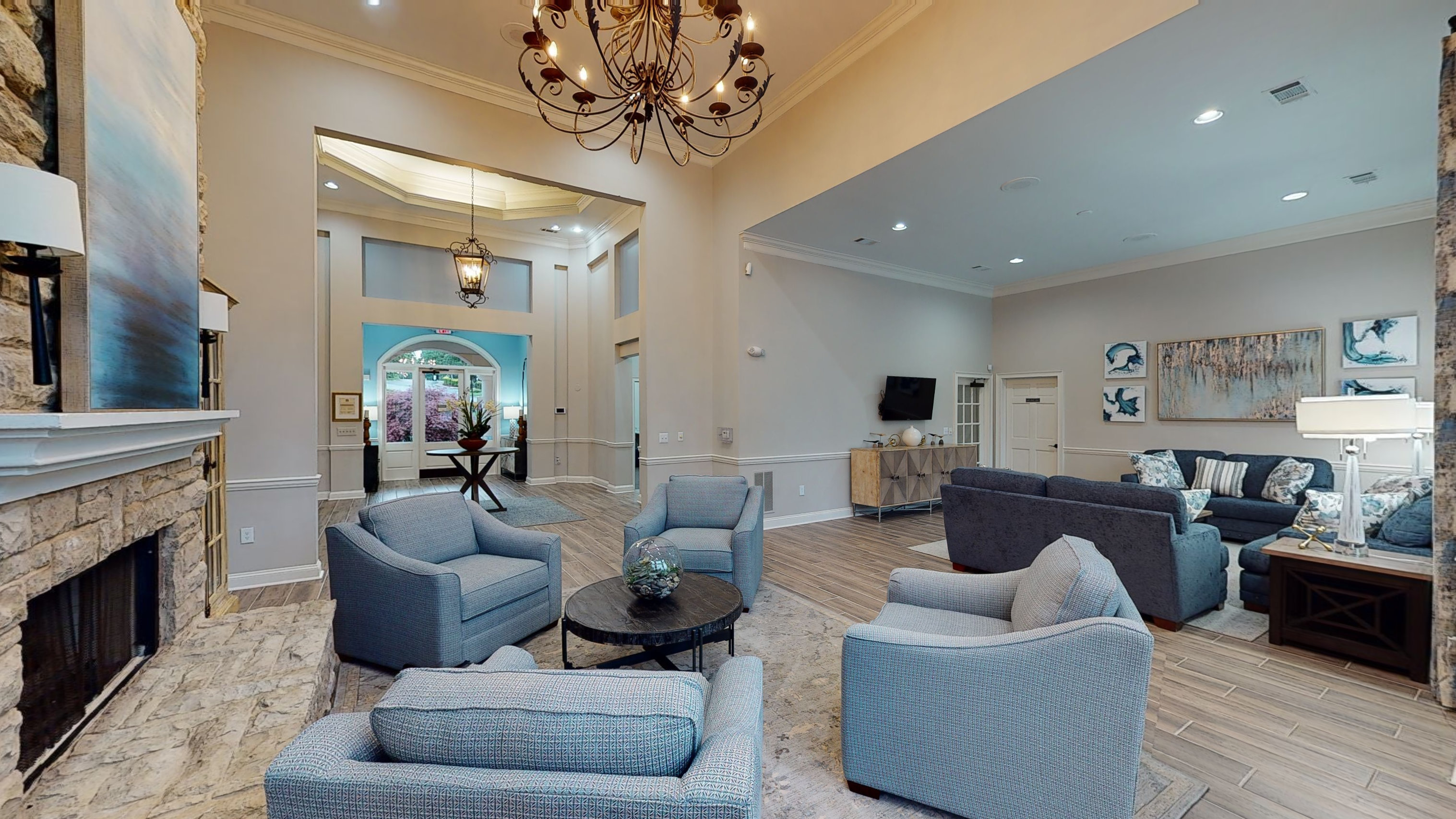 Leasing Center & Common Areas