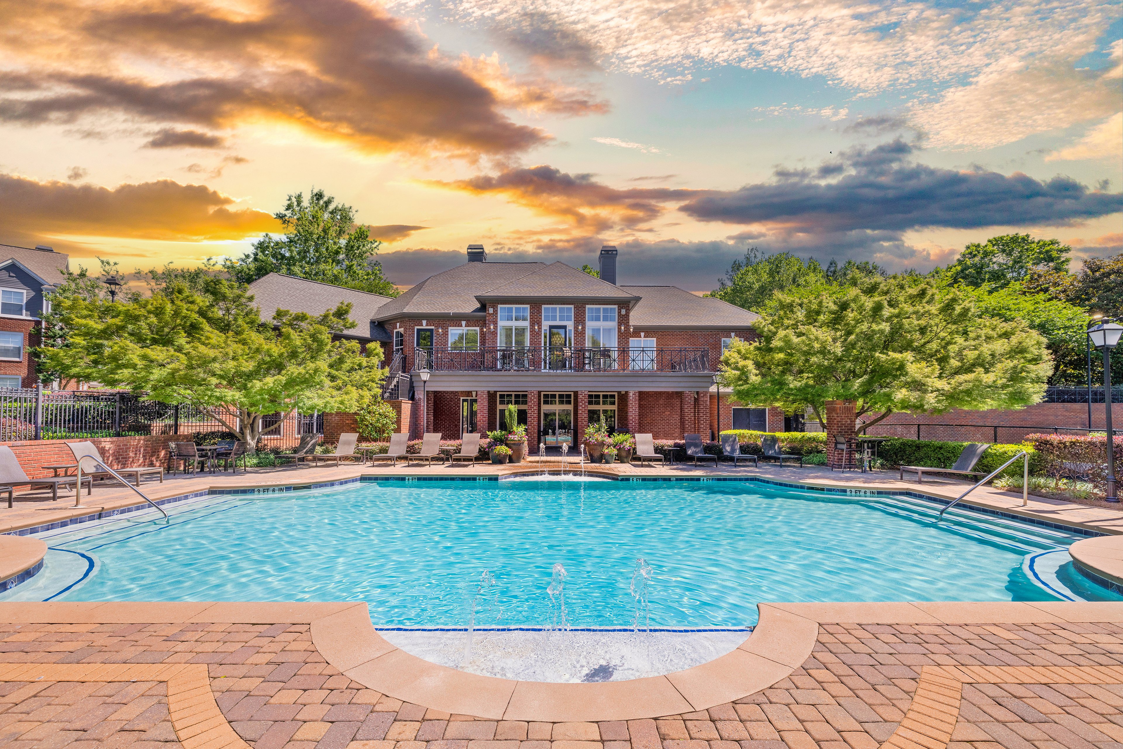 Pool at MAA Shiloh luxury apartment homes in Kennesaw, GA