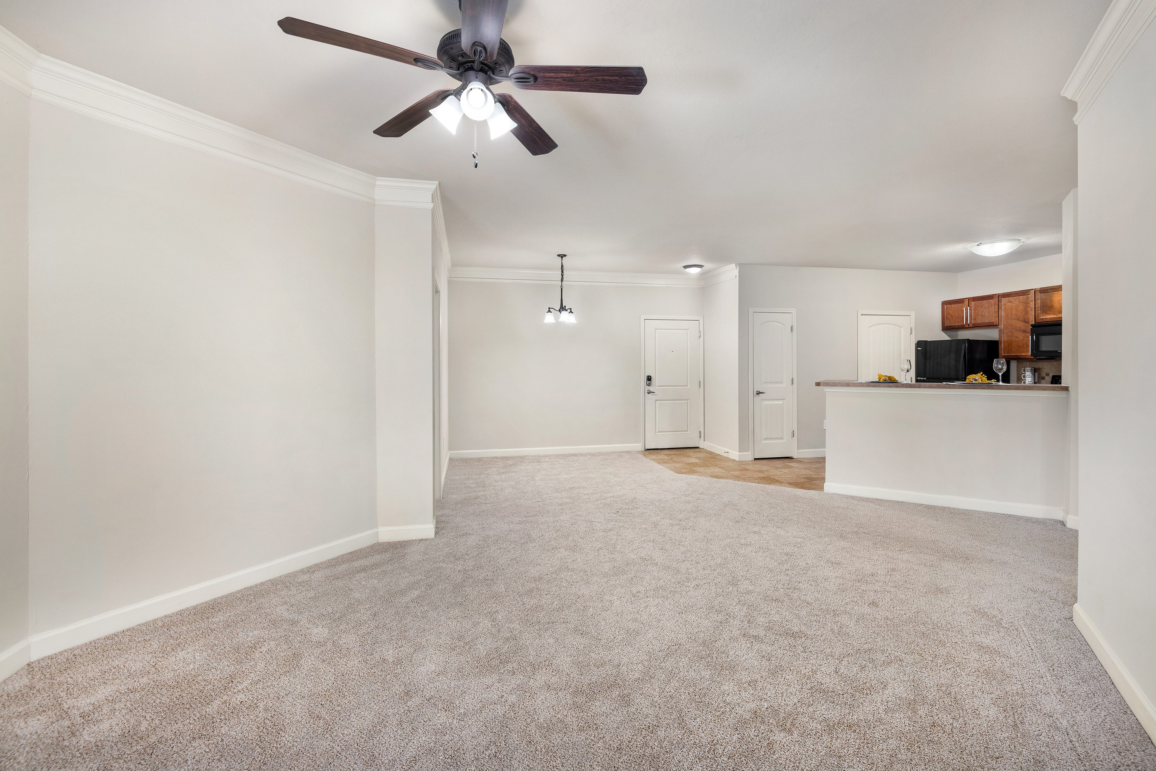 Living room at MAA Avala luxury apartment homes in Pooler, GA