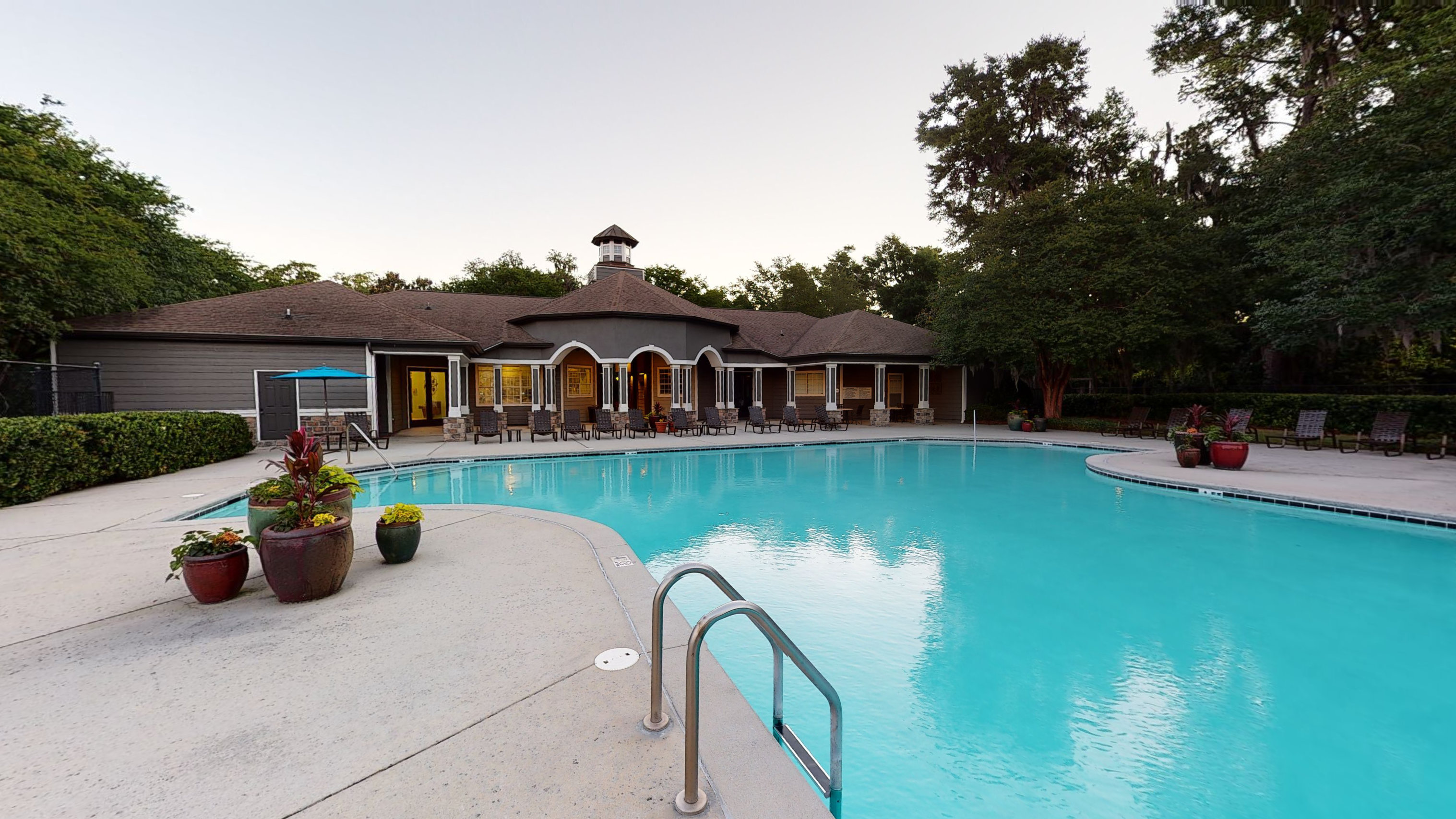 Leasing Office & Common Areas