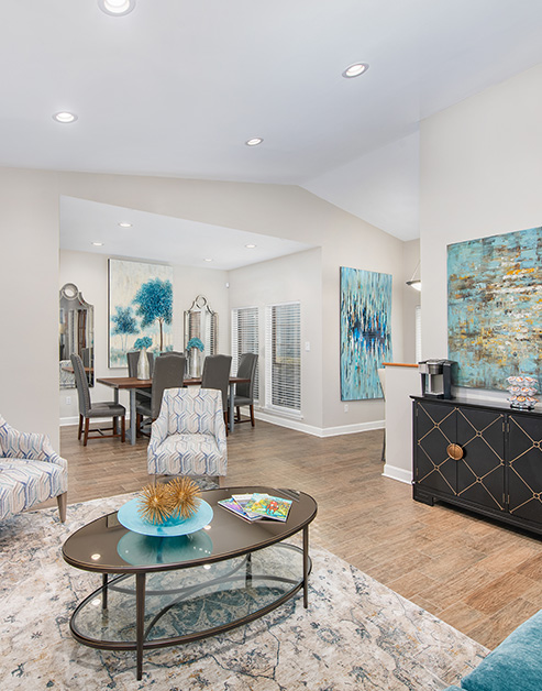 Clubhouse at MAA Mansion luxury apartment homes in Lexington, KY
