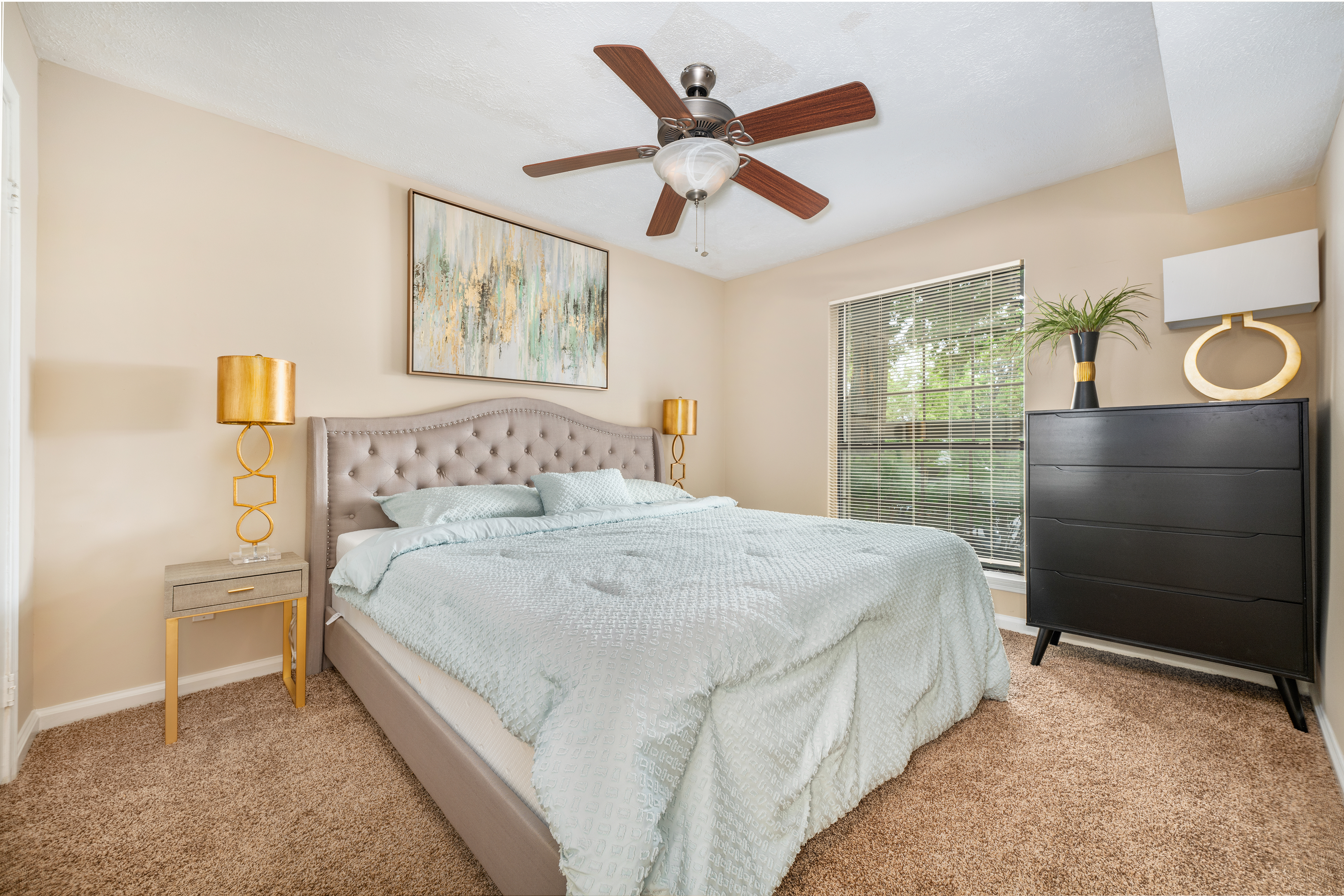 Bedroom at MAA Village luxury apartment homes in Lexington, KY