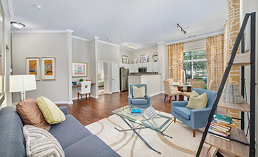 Living room at Post Fallsgrove