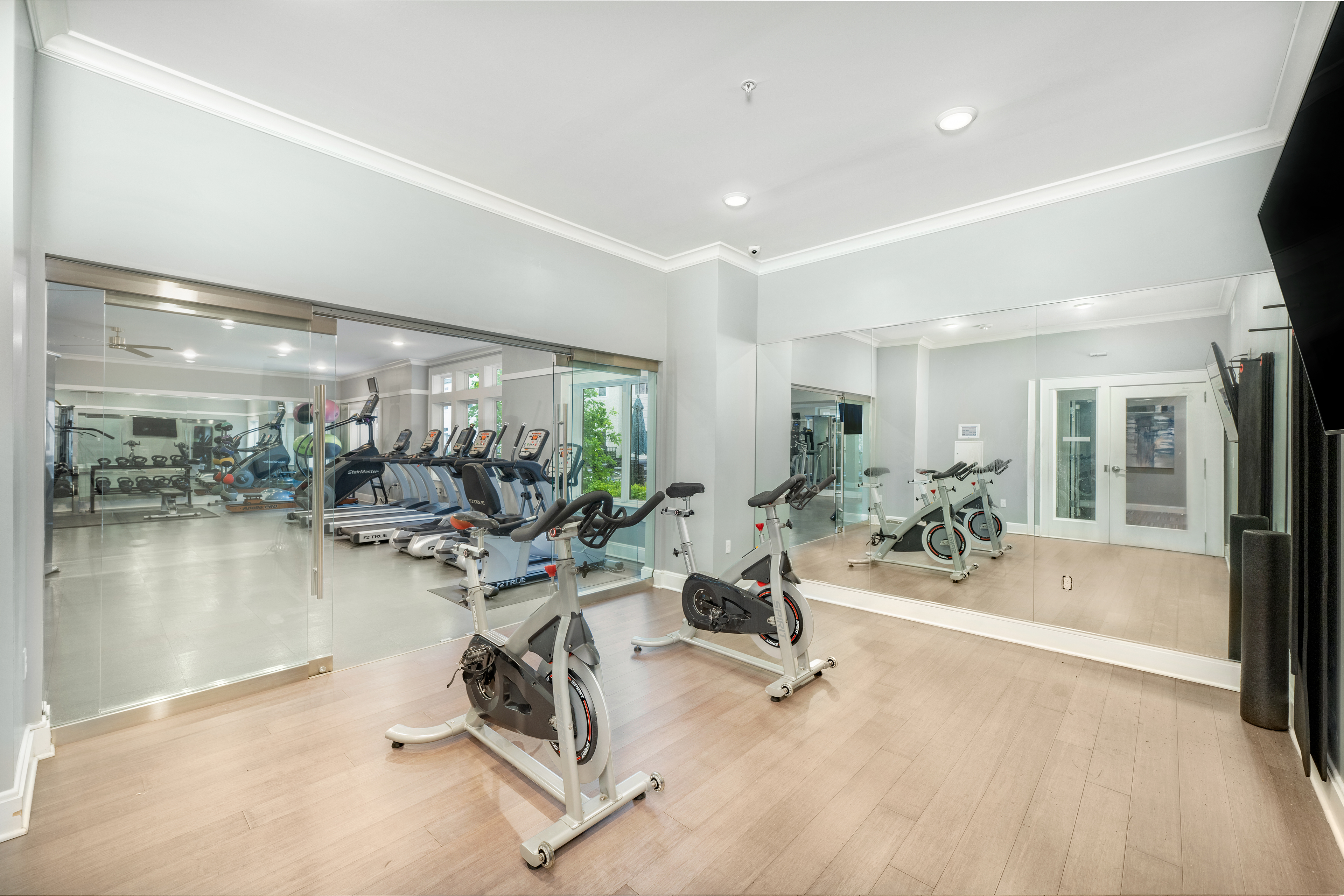 Spin room at MAA Denton Pointe luxury apartment homes in Kansas City, MO