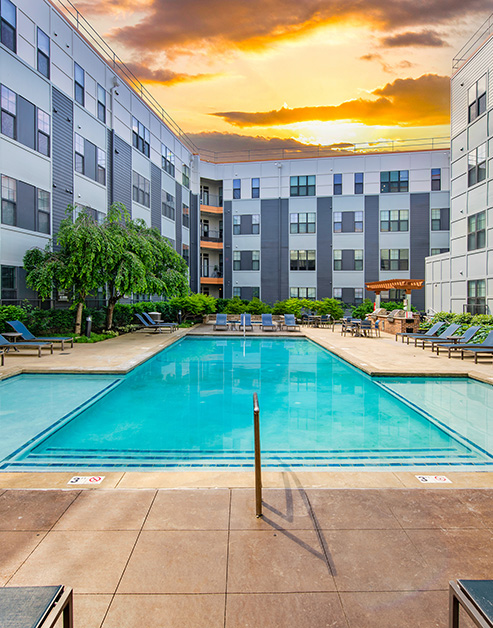 Pool at MAA The Station luxury apartment homes in Kansas City, MO