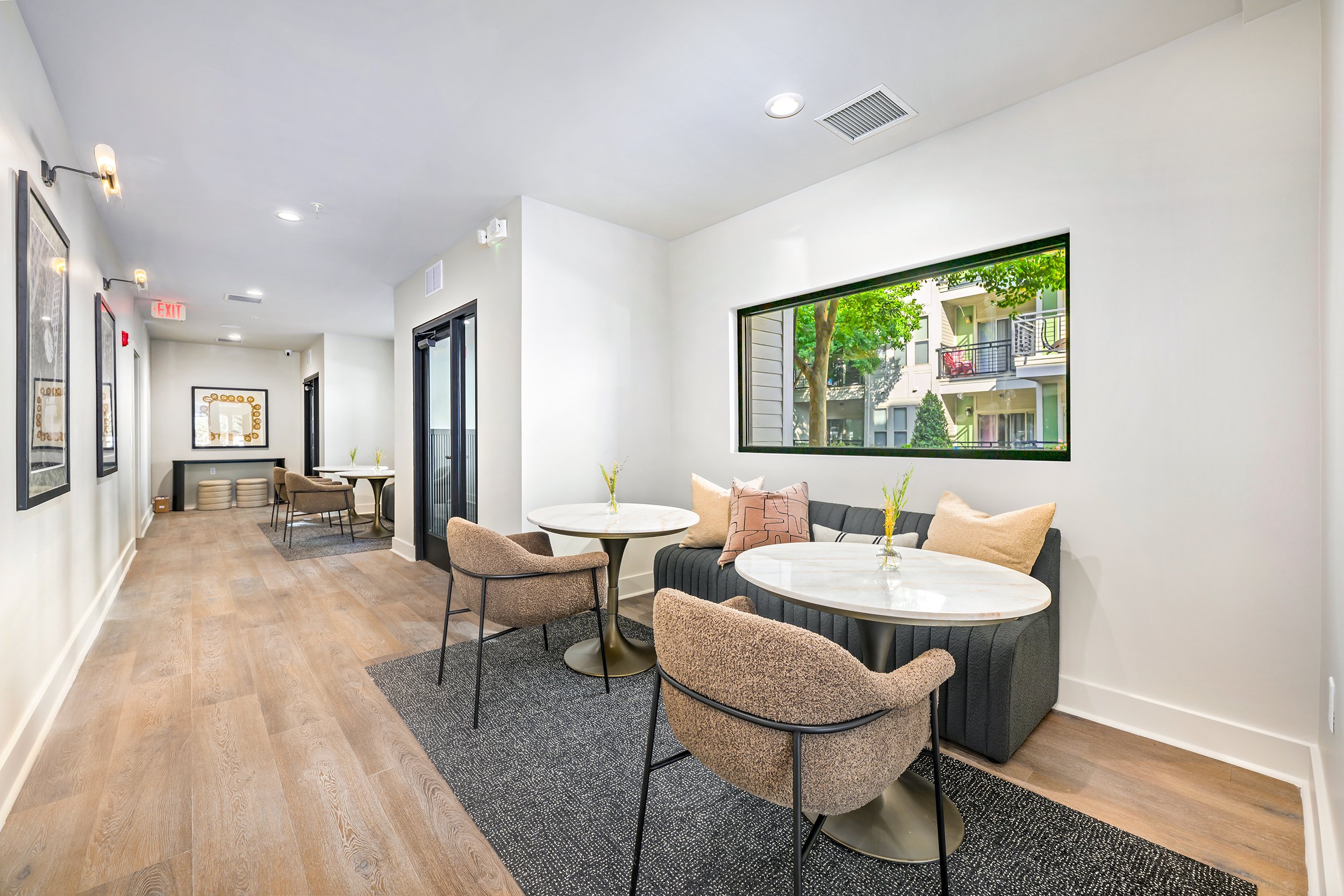 Lounge at MAA 1225 luxury apartment homes in Charlotte, NC