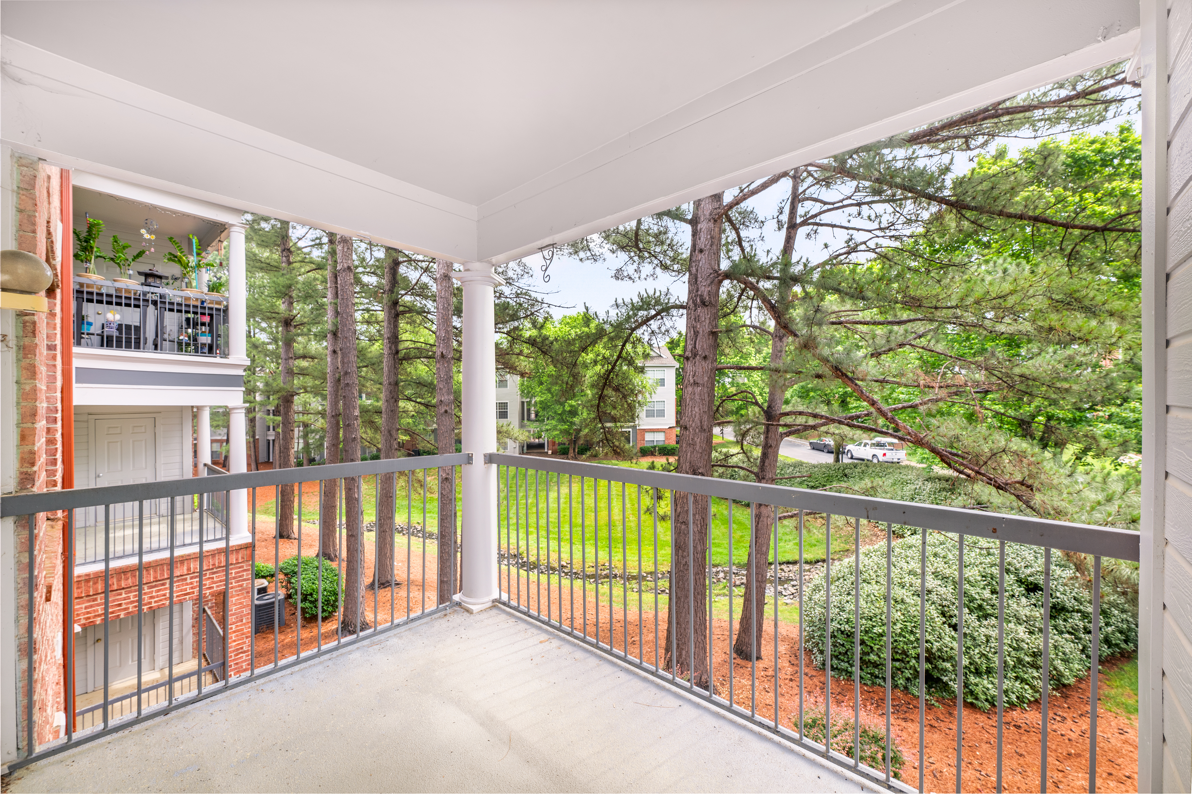 Patio at MAA Beverly Crest luxury apartment homes in Charlotte, NC