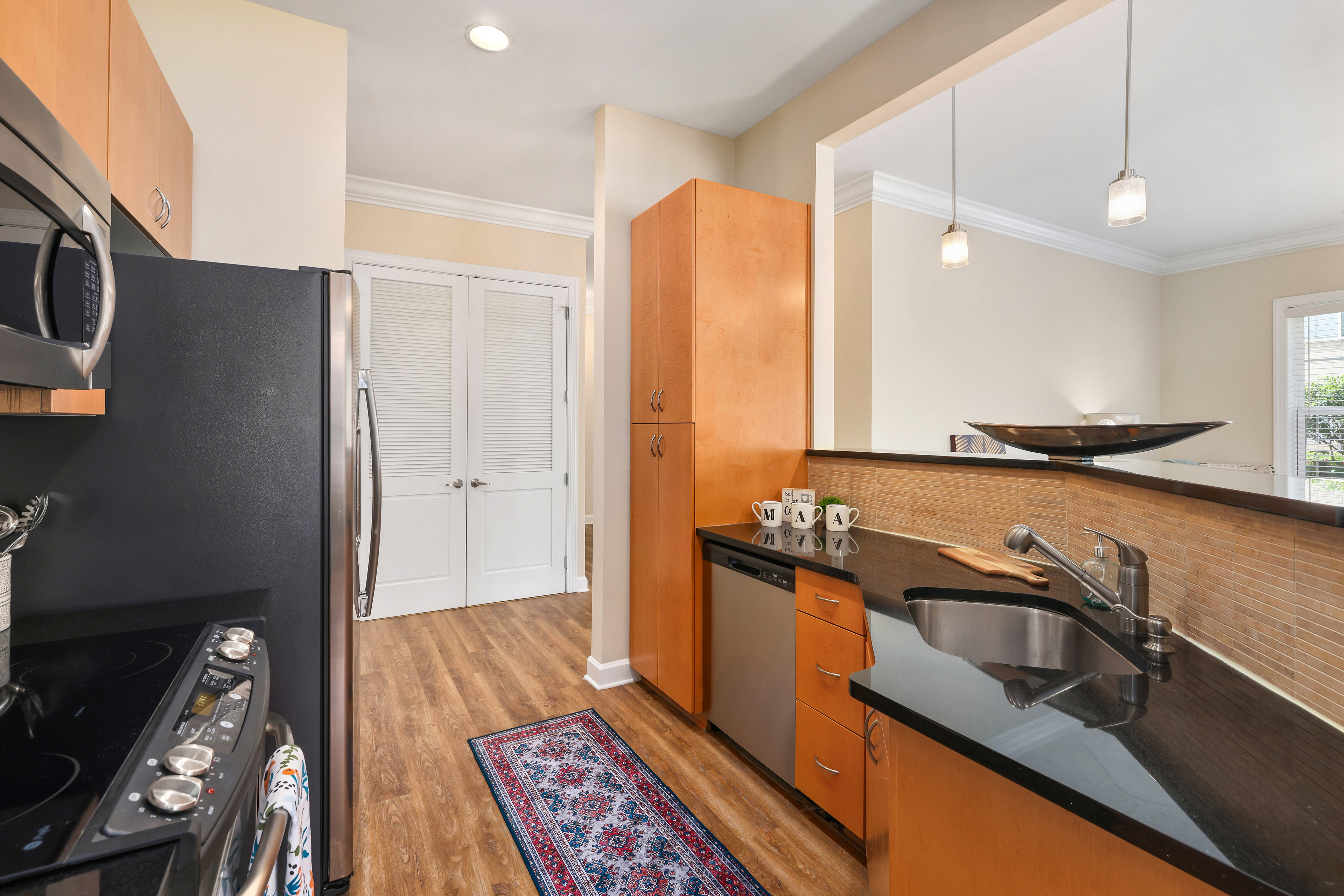 Kitchen at MAA Enclave luxury apartment homes in Charlotte, NC