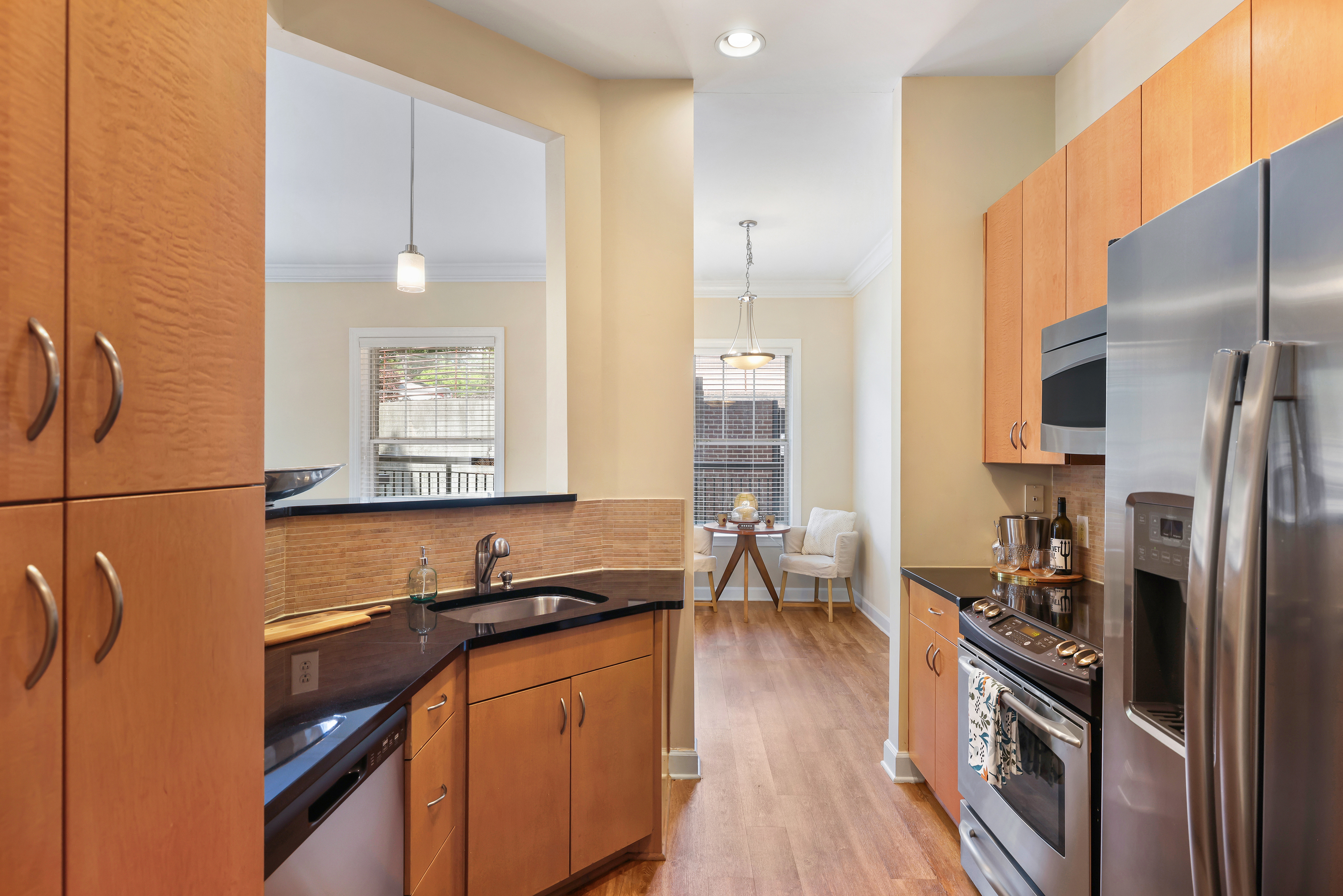 Kitchen at MAA Enclave luxury apartment homes in Charlotte, NC