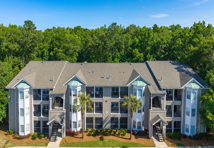 Exterior Building at MAA Cypress Cove in Charleston, SC