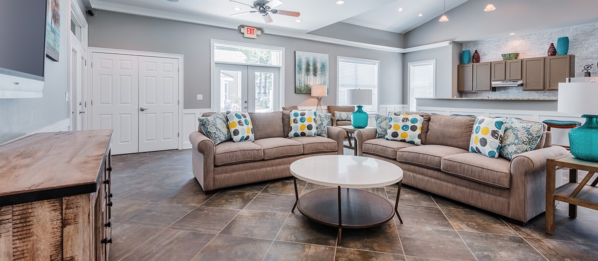 Clubhouse at MAA Farm Springs luxury apartment homes in Summerville, SC