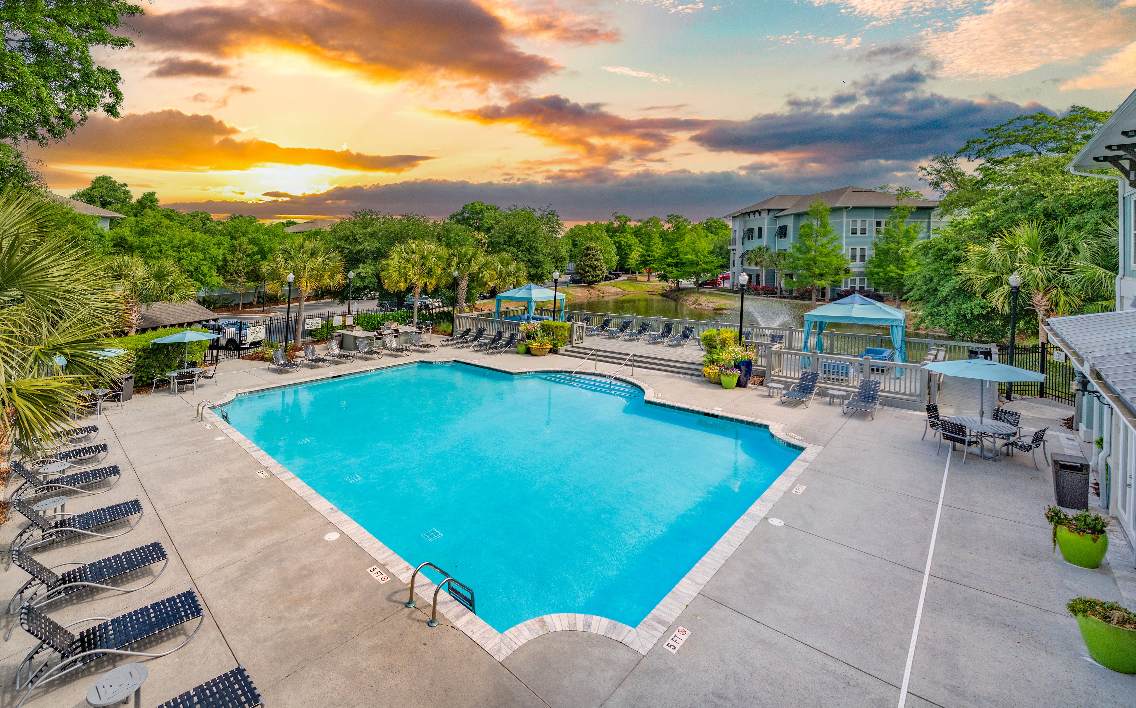 Pool at MAA Rivers Walk luxury apartment homes in Mt. Pleasant, SC