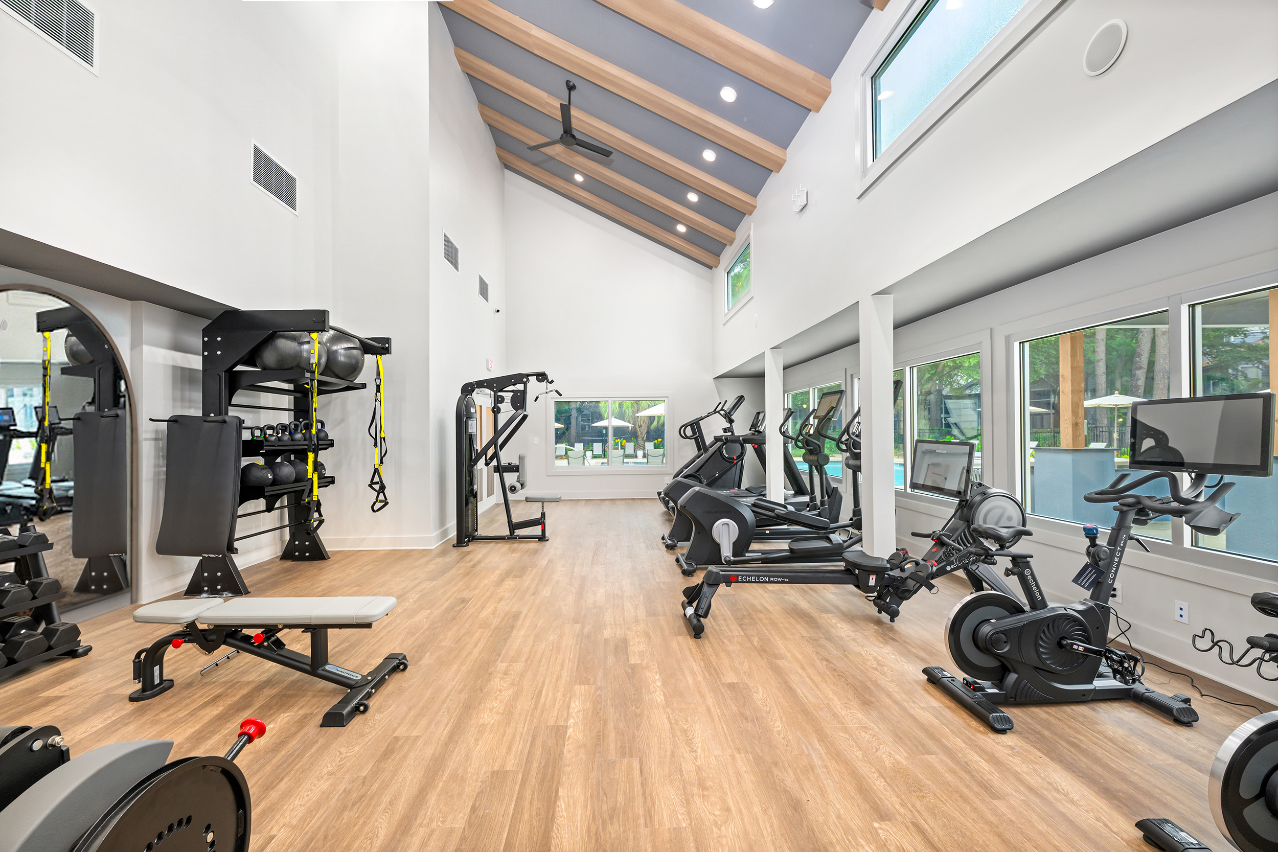 Fitness center at MAA Runaway Bay luxury apartment homes in Mt. Pleasant, SC