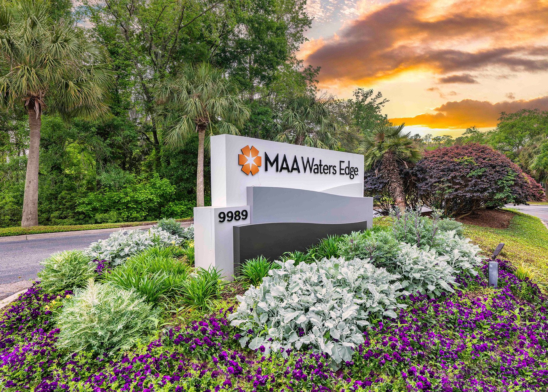 Signage at MAA Waters Edge luxury apartment homes in Summerville, SC