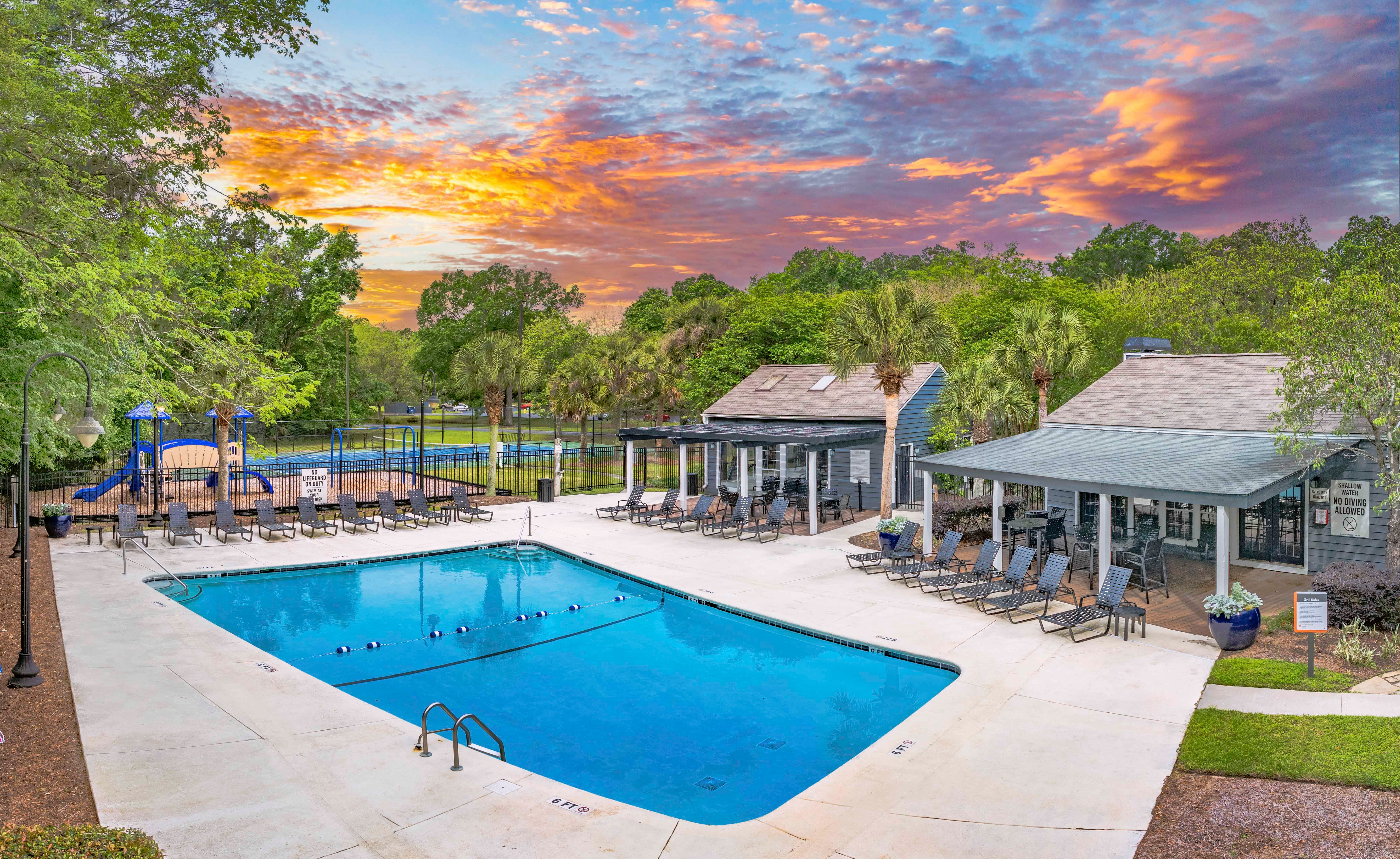 Pool at MAA Waters Edge luxury apartment homes in Summerville, SC
