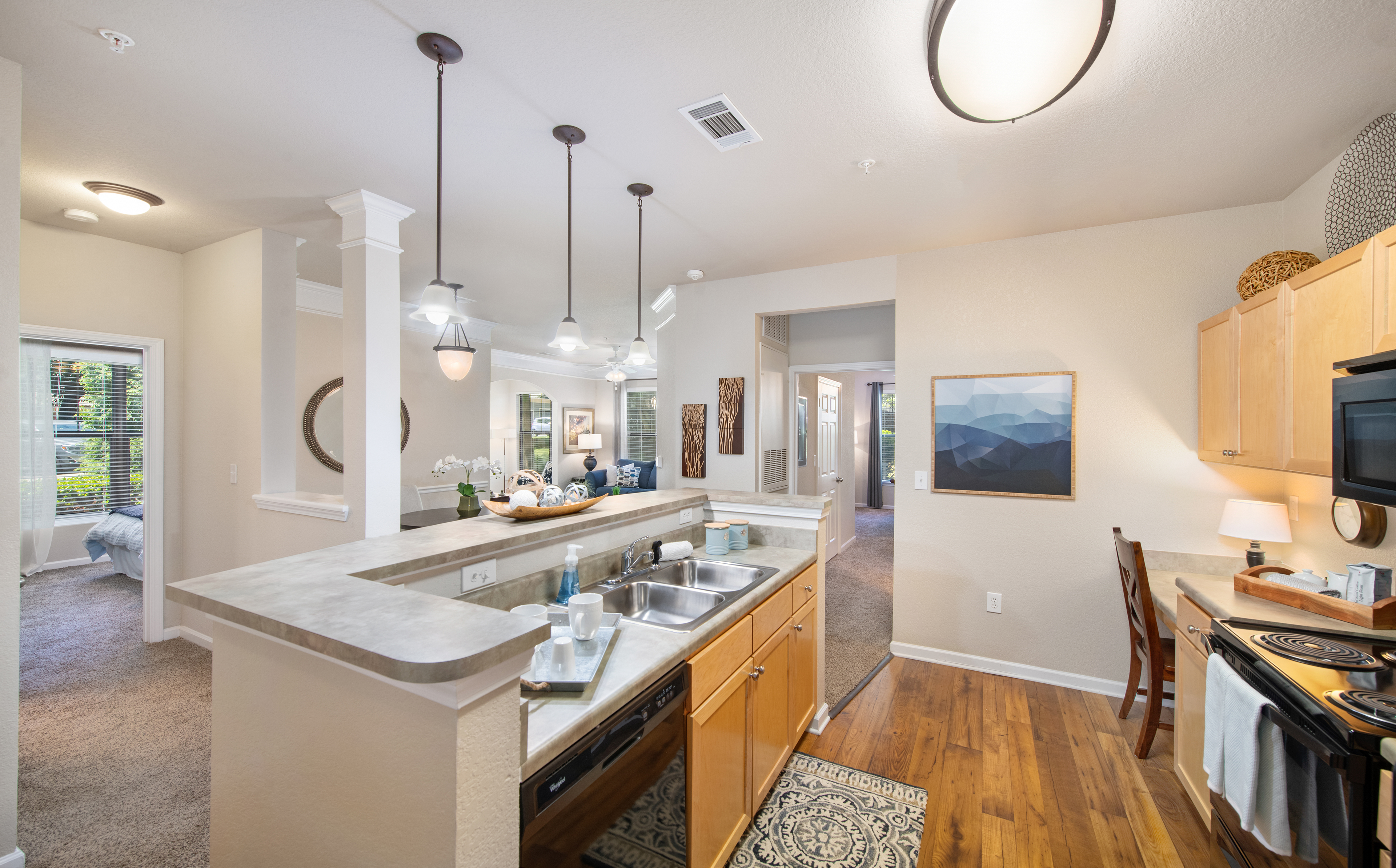 Kitchen at MAA Point Place luxury apartment homes in Simpsonville, SC