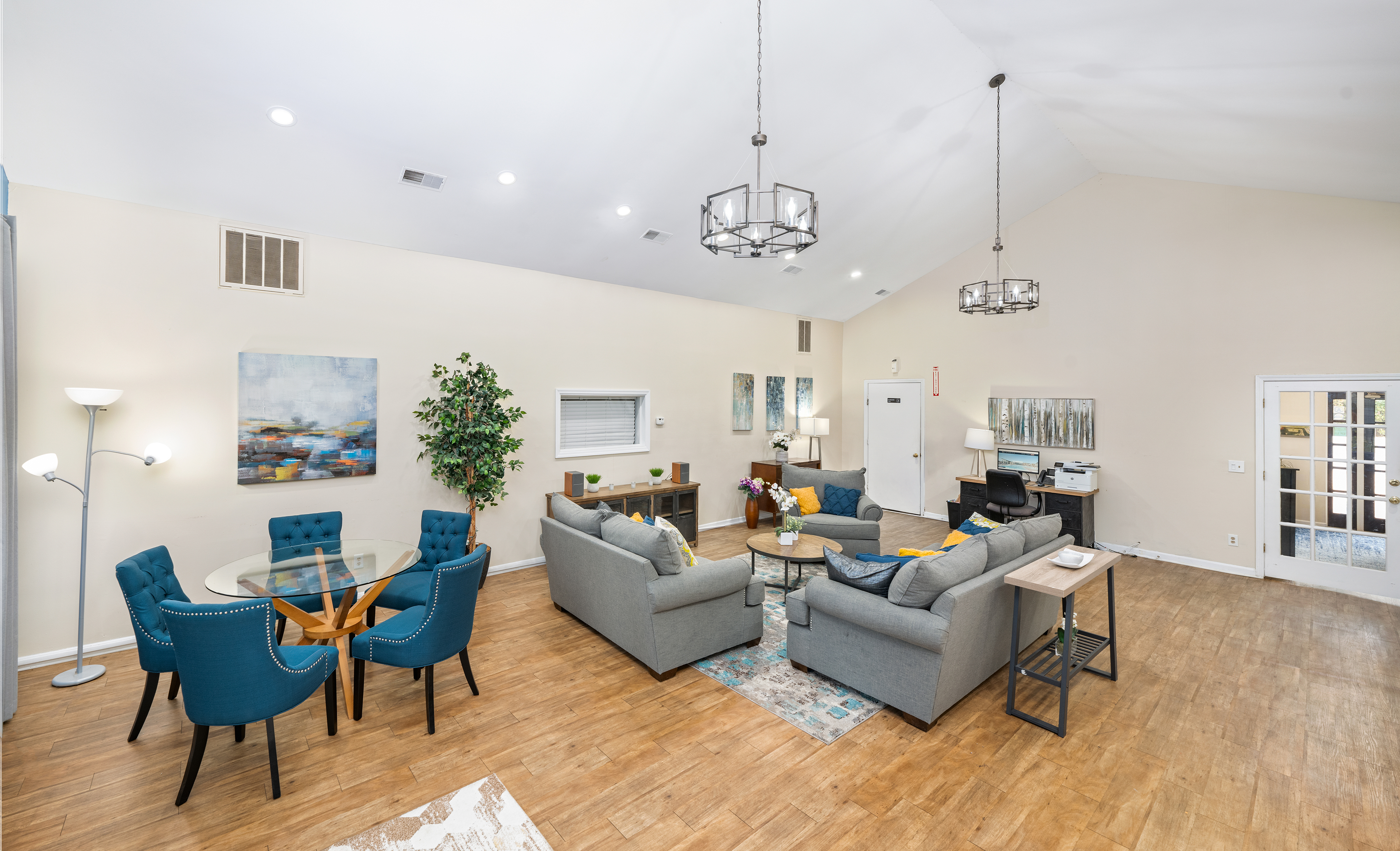 Clubhouse at MAA Spring Creek luxury apartment homes in Simpsonville, SC