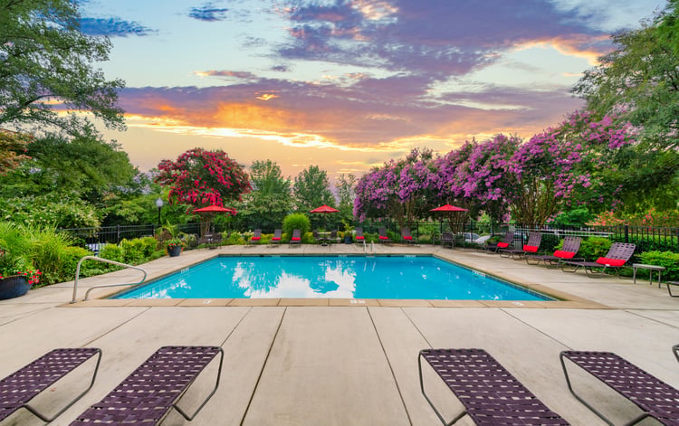 Pool at MAA Cloverdale in Chattanooga, TN