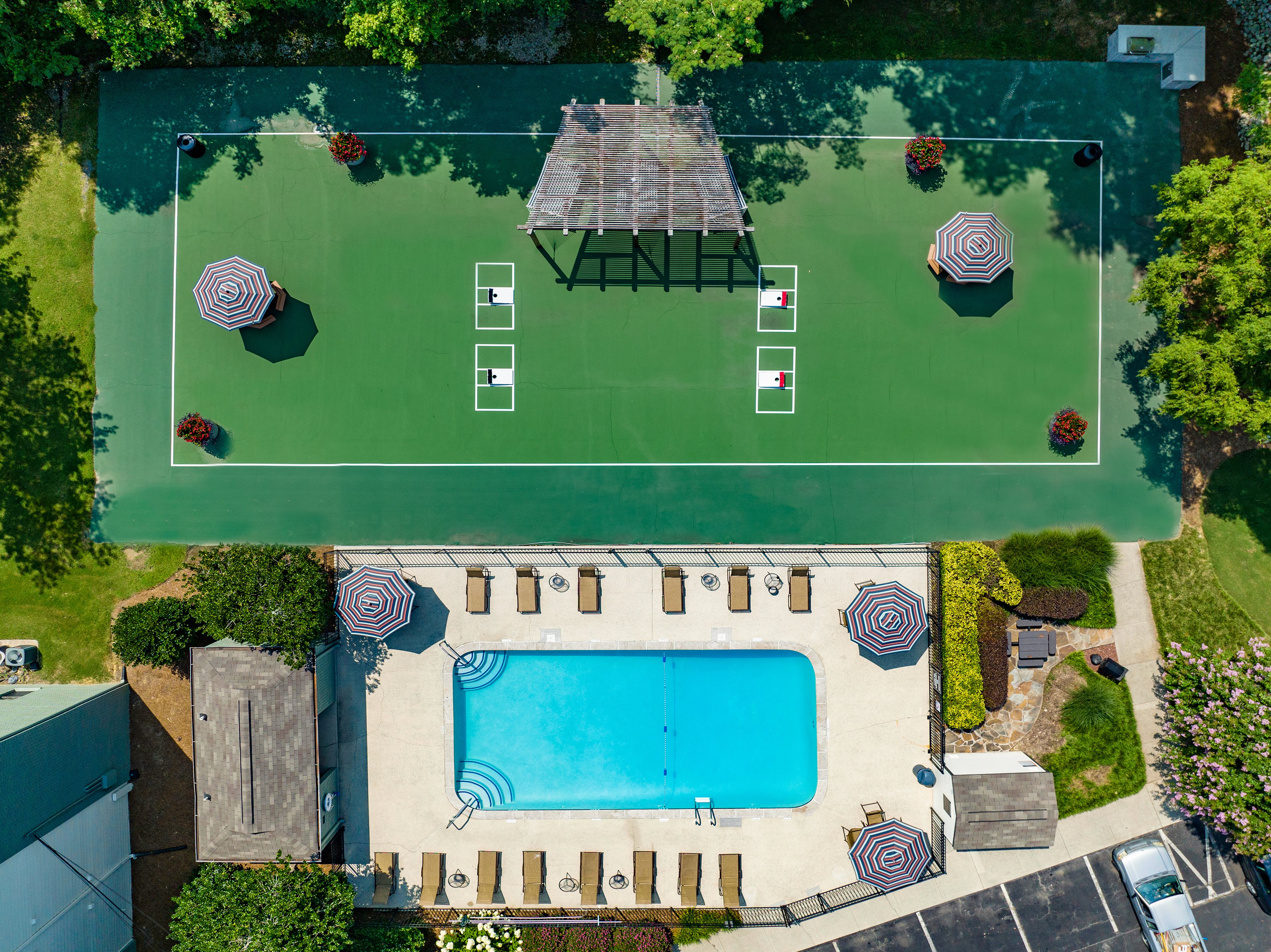 Pool and game court at MAA Heritage Park in Chattanooga, TN
