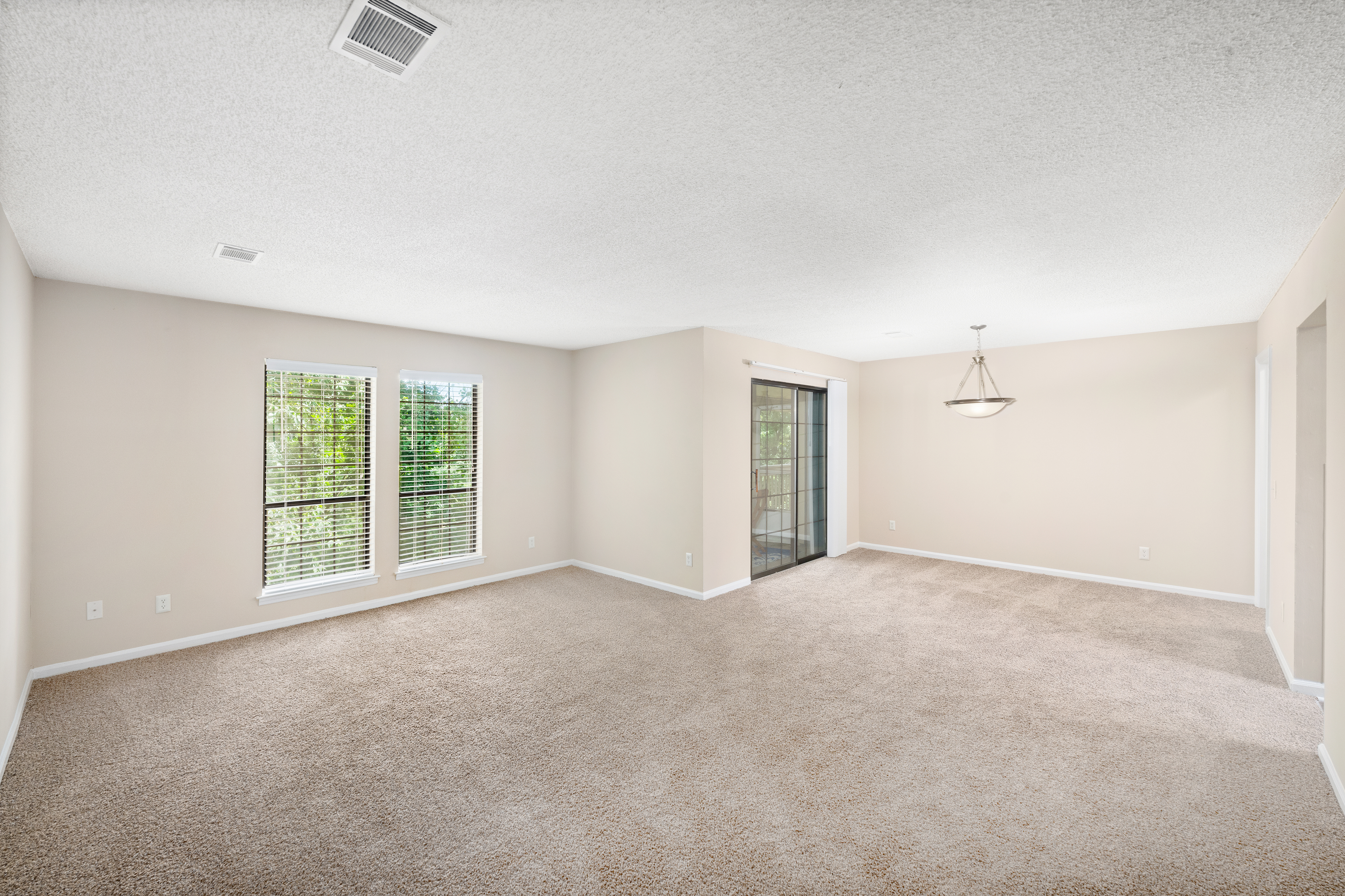 Model at MAA Windridge luxury apartment homes in Chattanooga, TN