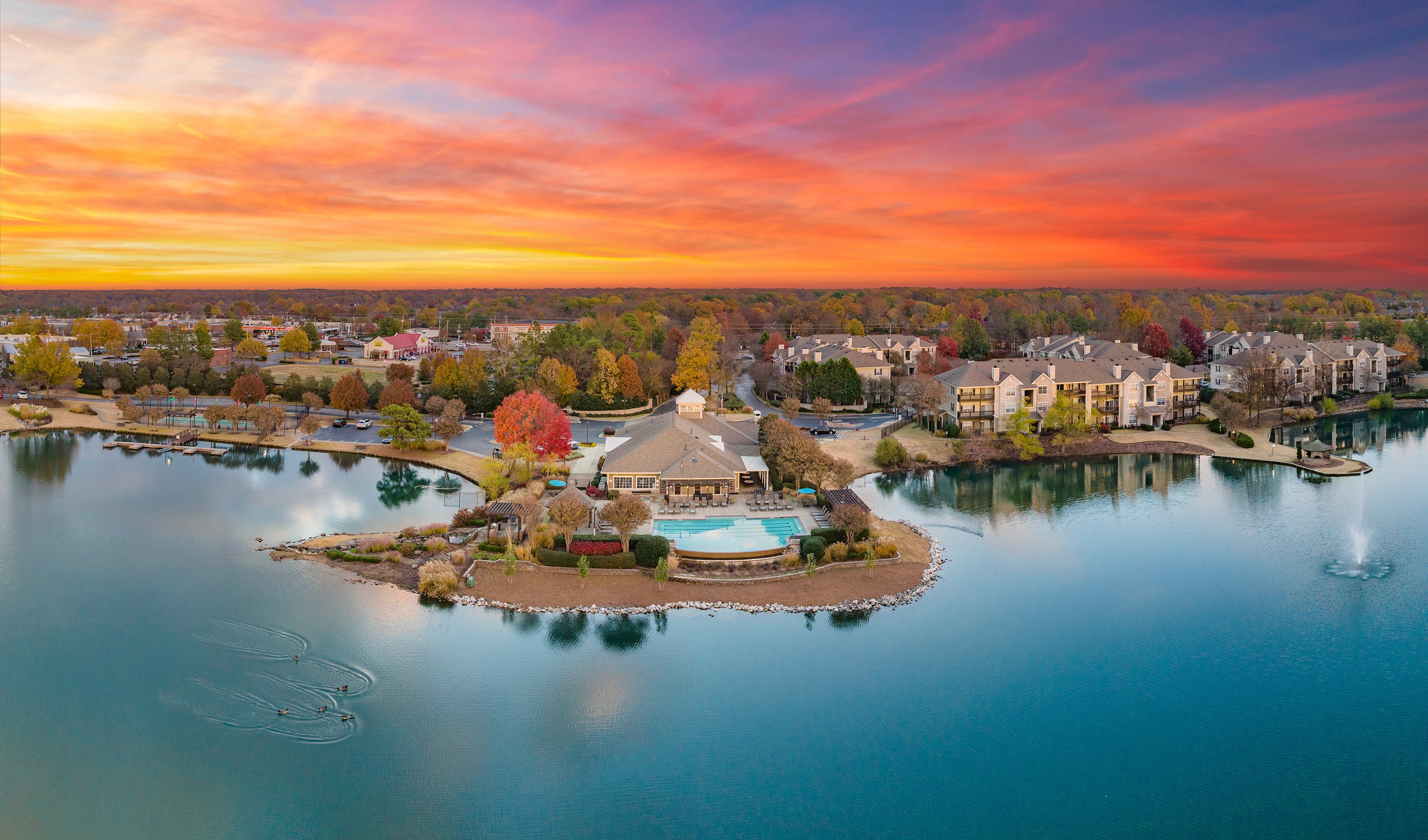 Leasing Office at MAA Dexter Lake luxury apartment homes in Cordova, TN