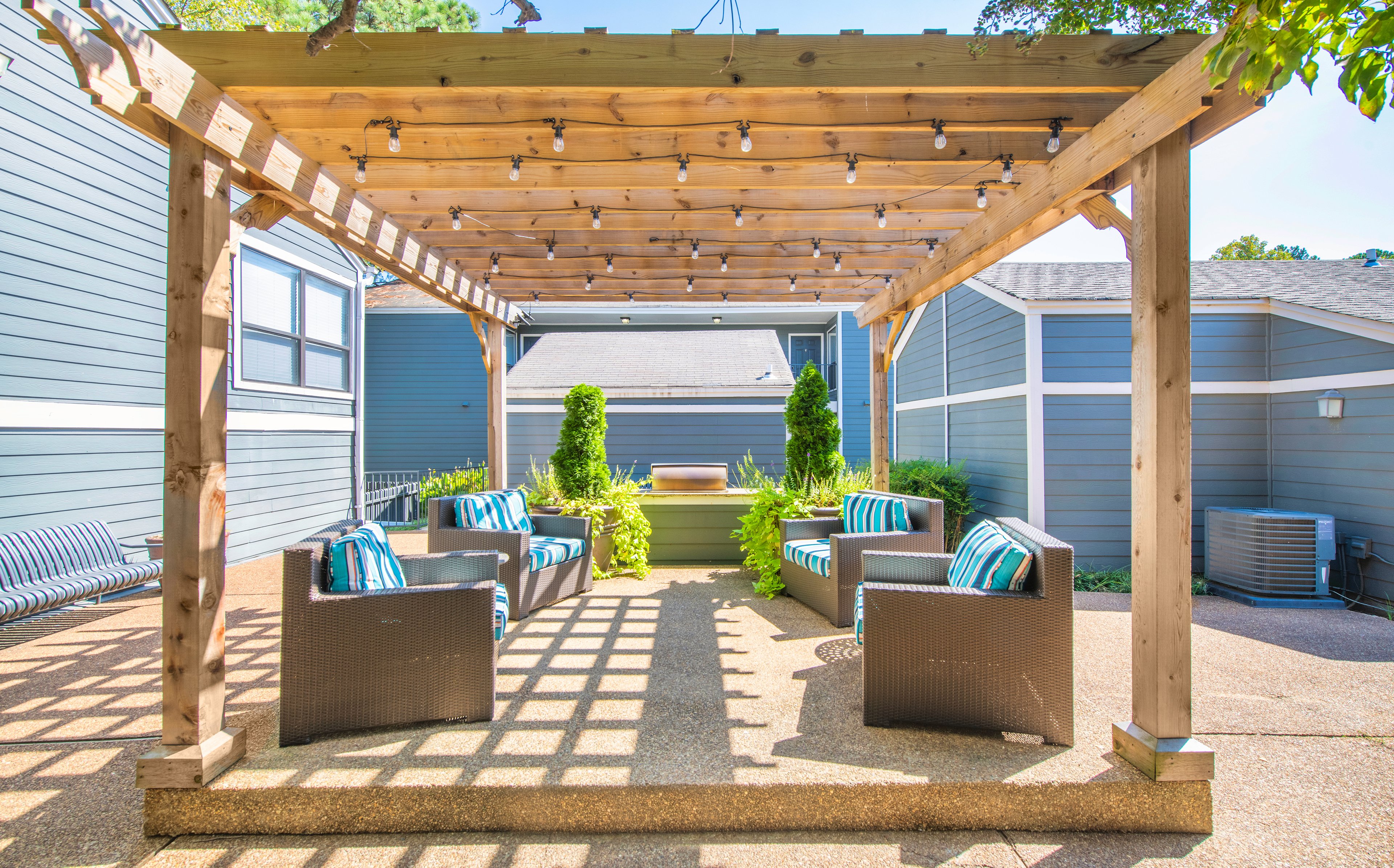 Grilling Area at MAA Park Estate in Memphis, TN