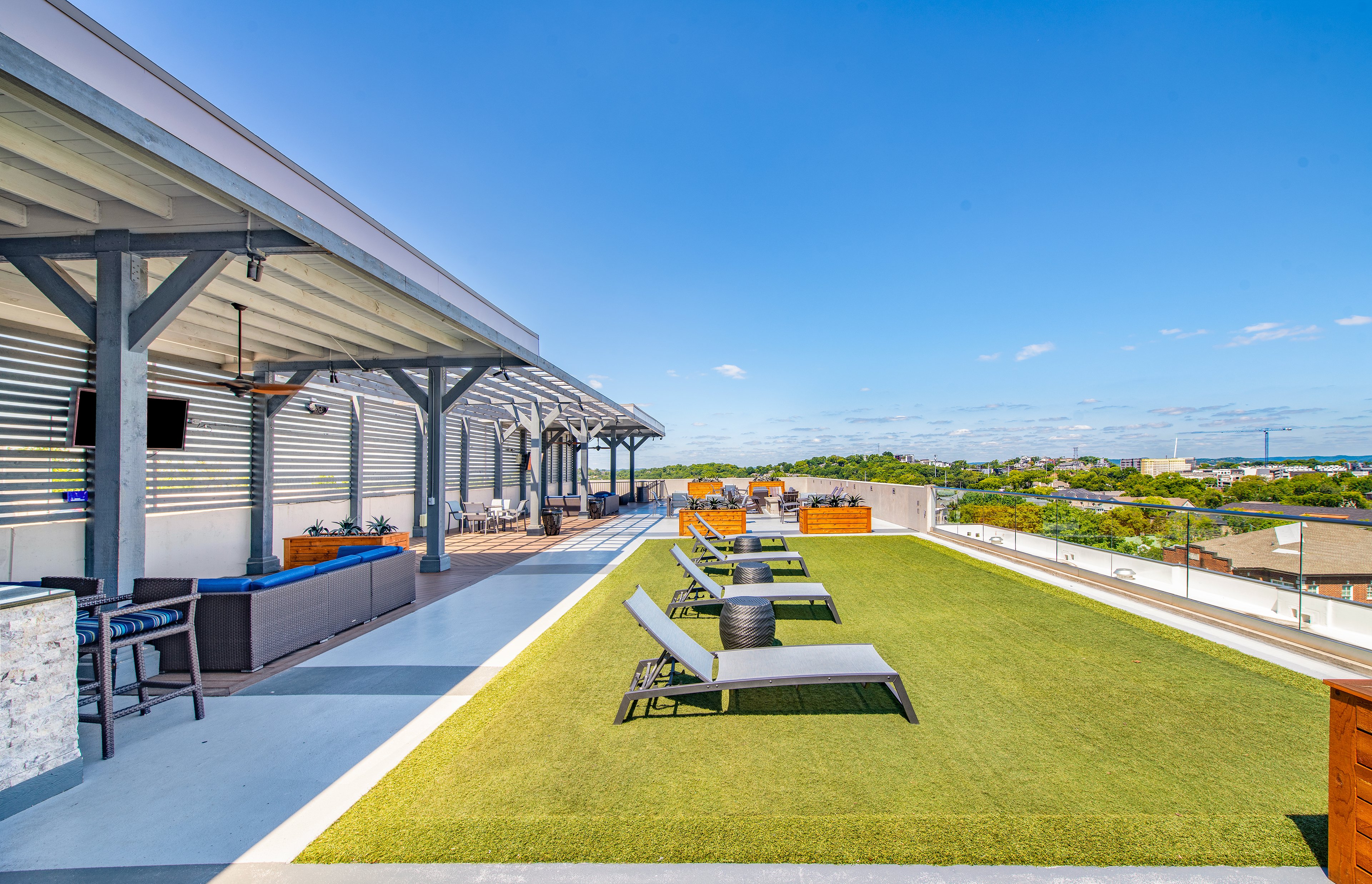 Rooftop lounge - at MAA Acklen luxury apartment homes in Nashville, TN
