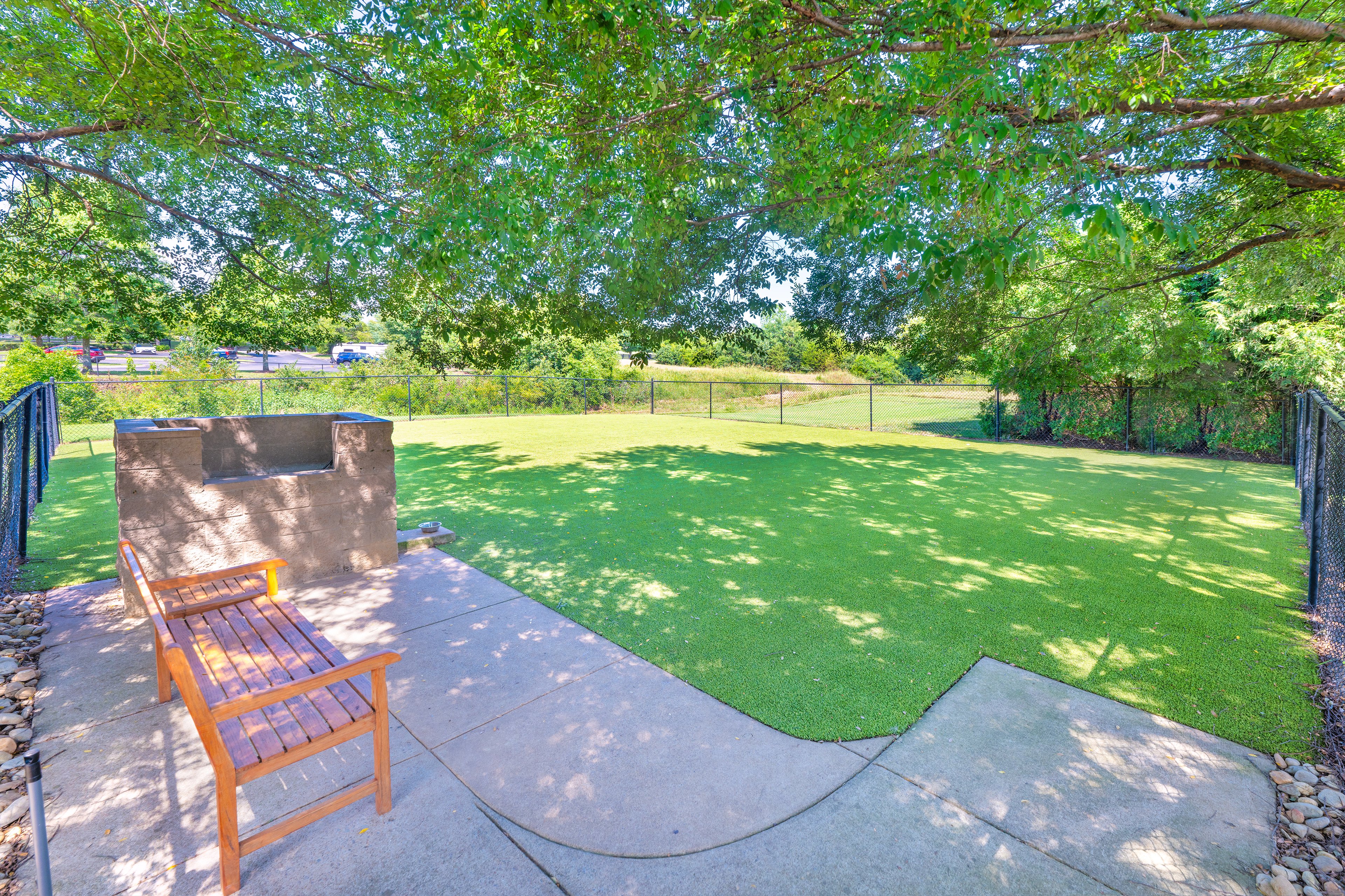 Dog park at MAA Kennesaw Farms luxury apartment homes in Gallatin, TN