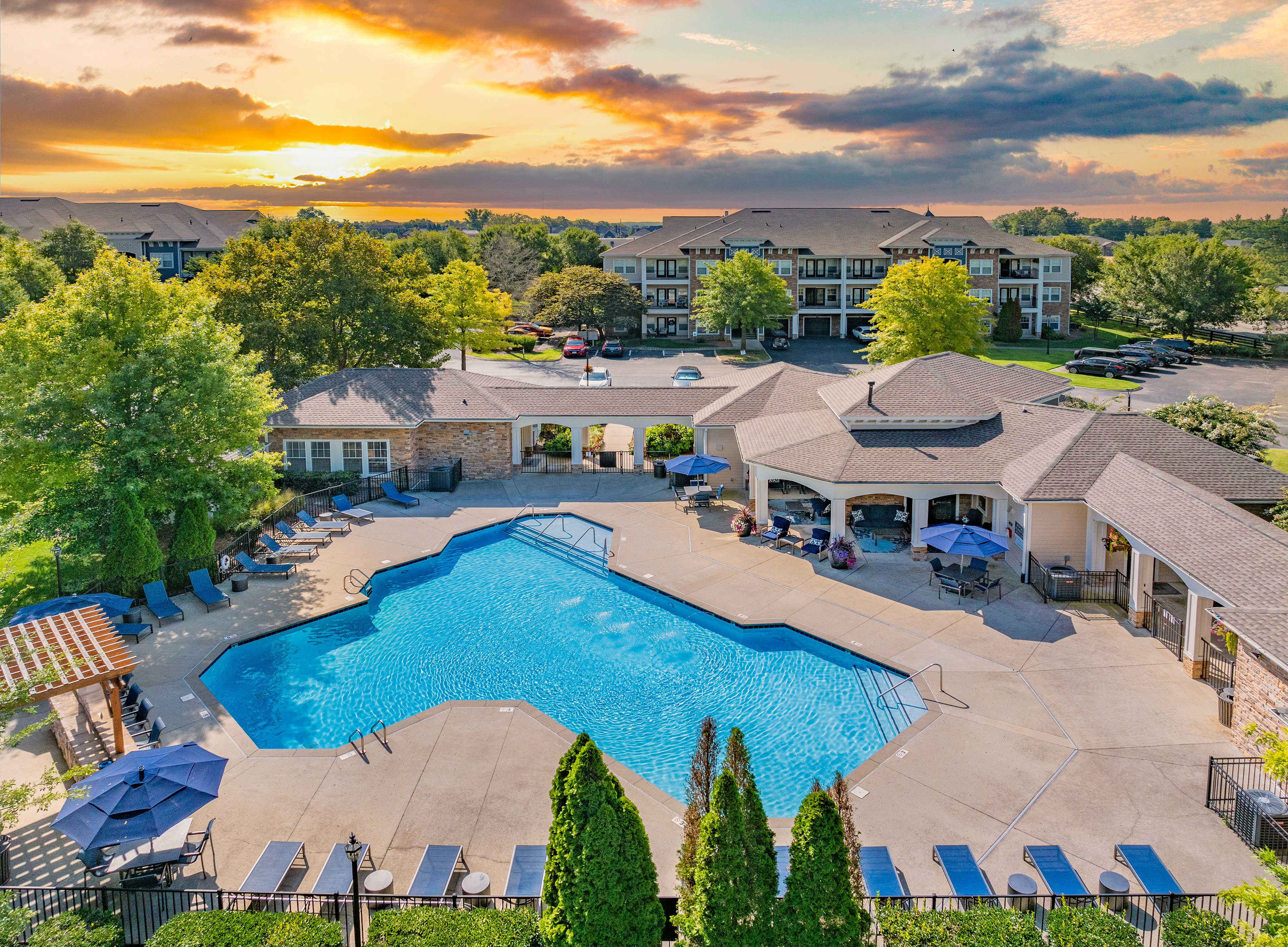 Pool at MAA Kennesaw Farms luxury apartment homes in Gallatin, TN